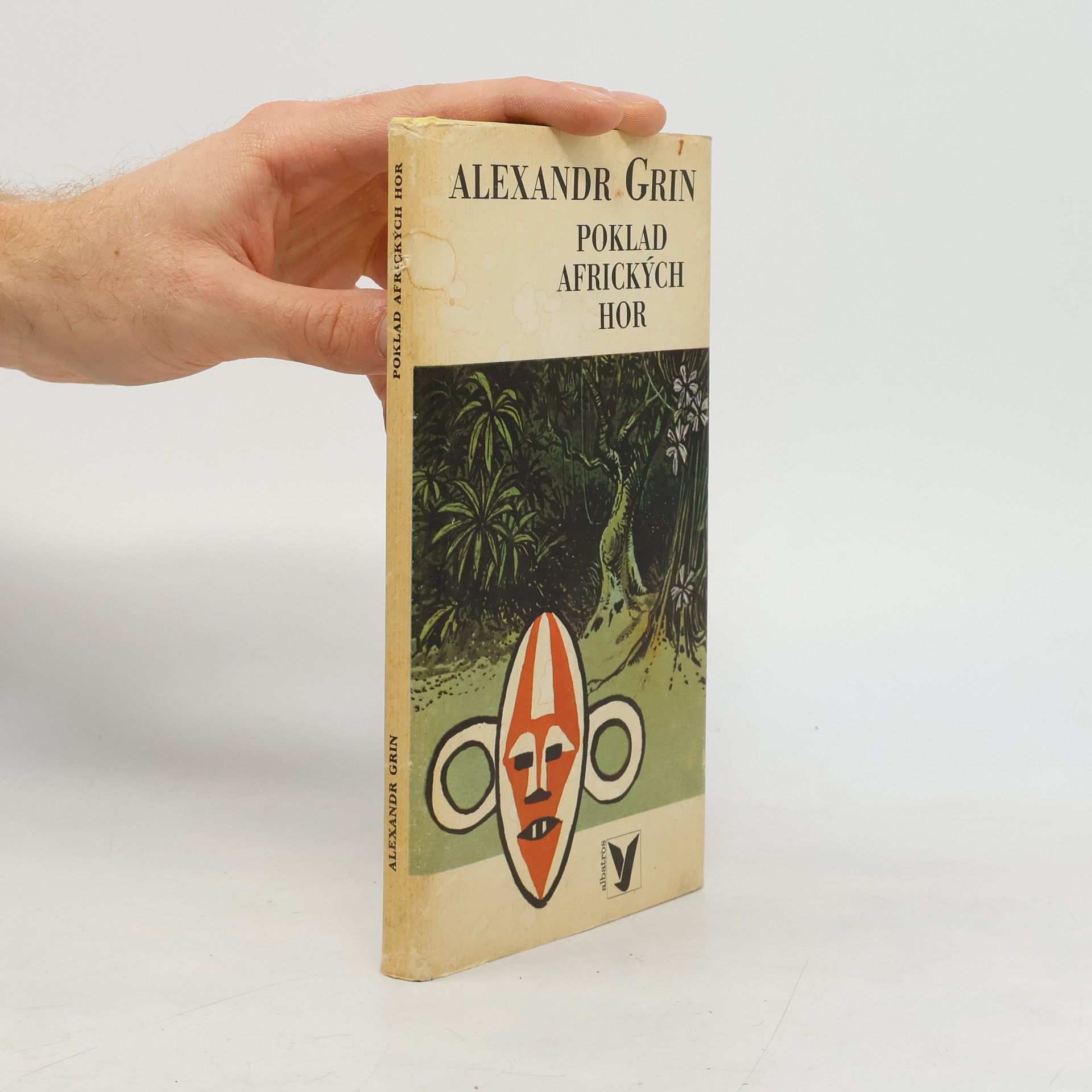 Aleksandr Stepanovič Grin Poklad afrických hor