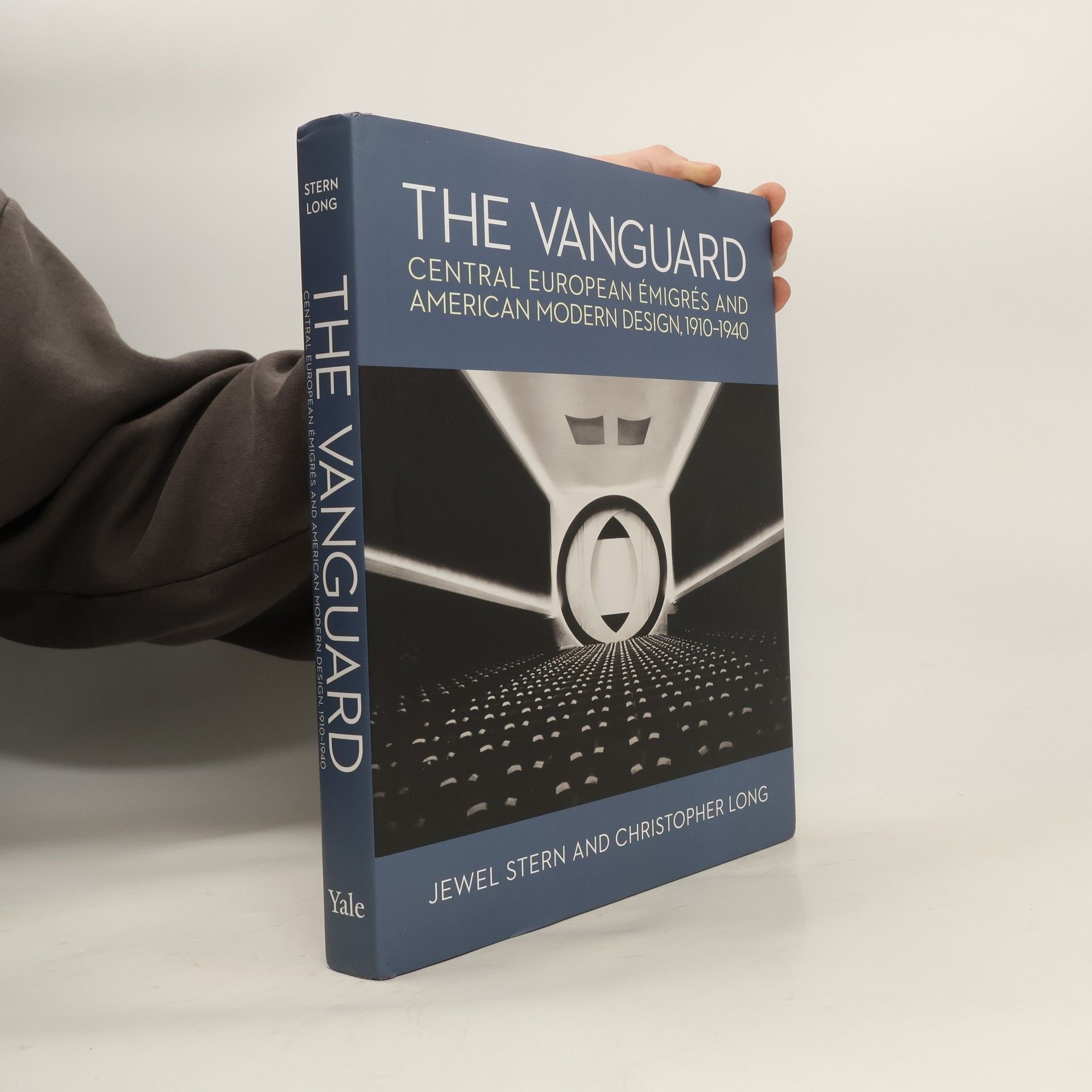 Jewel Stern The Vanguard