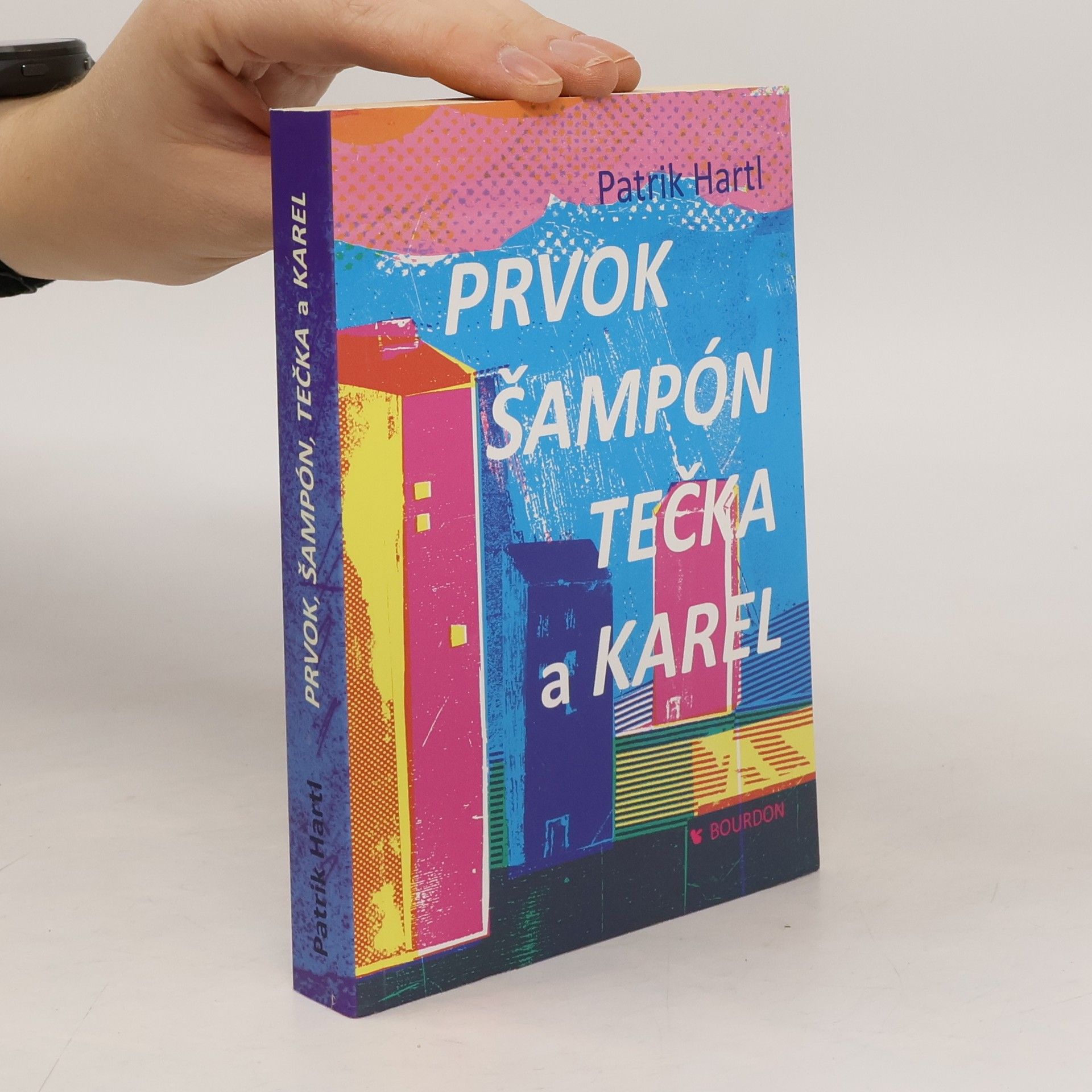 Prvok, Šampón, Tečka a Karel