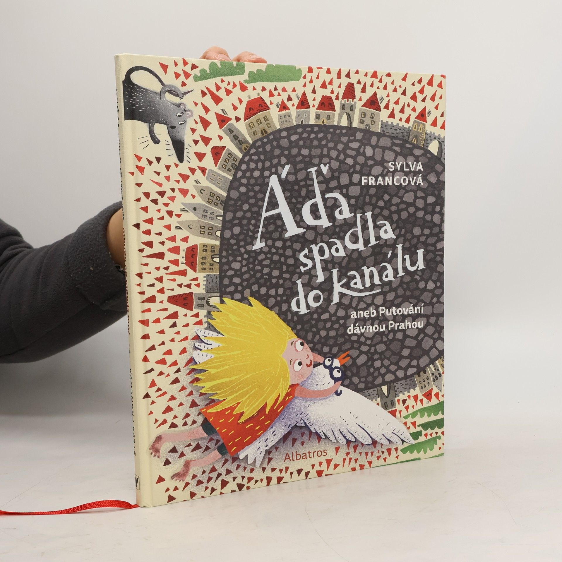 Áďa spadla do kanálu aneb putování dávnou Prahou