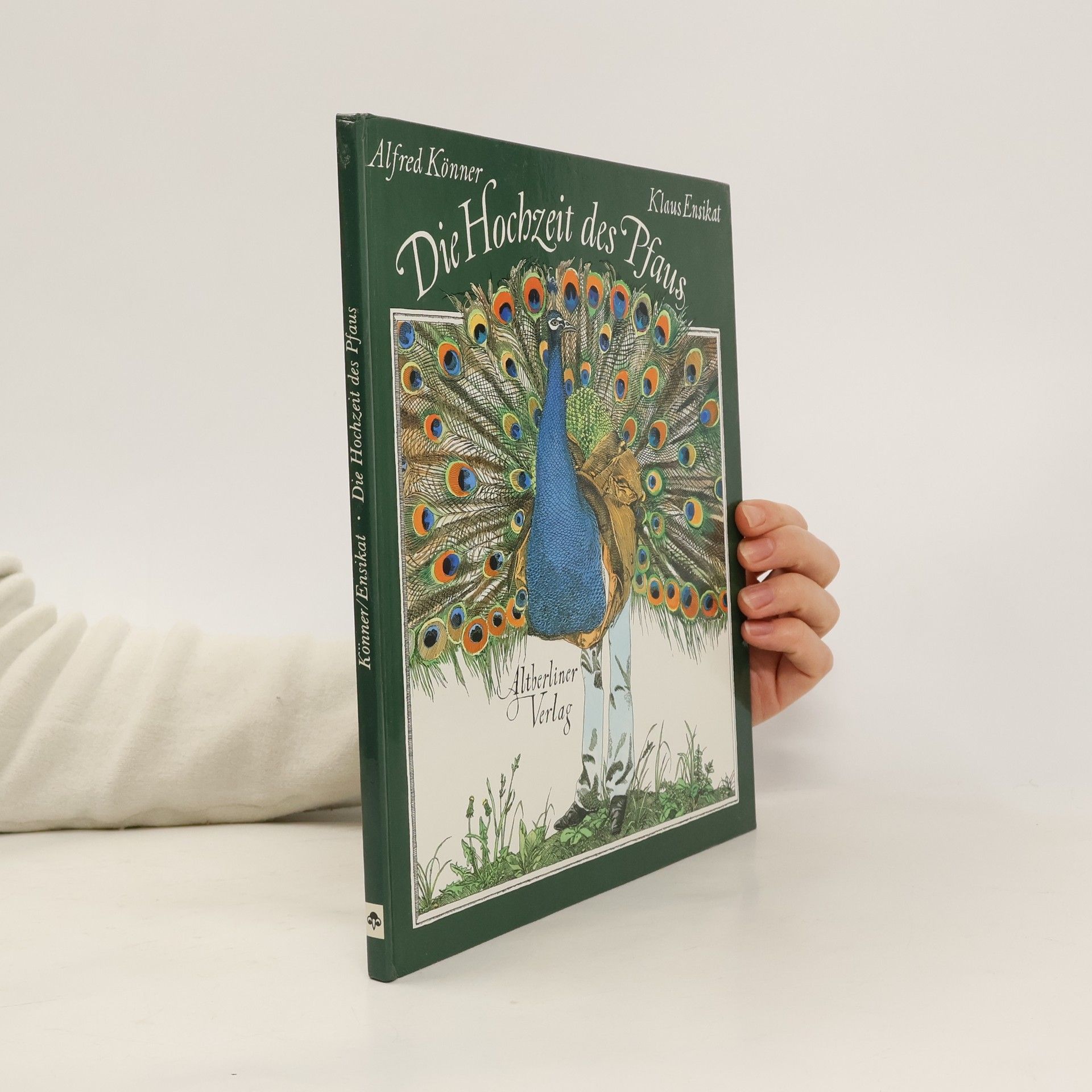 Die Hochzeit des Pfaus