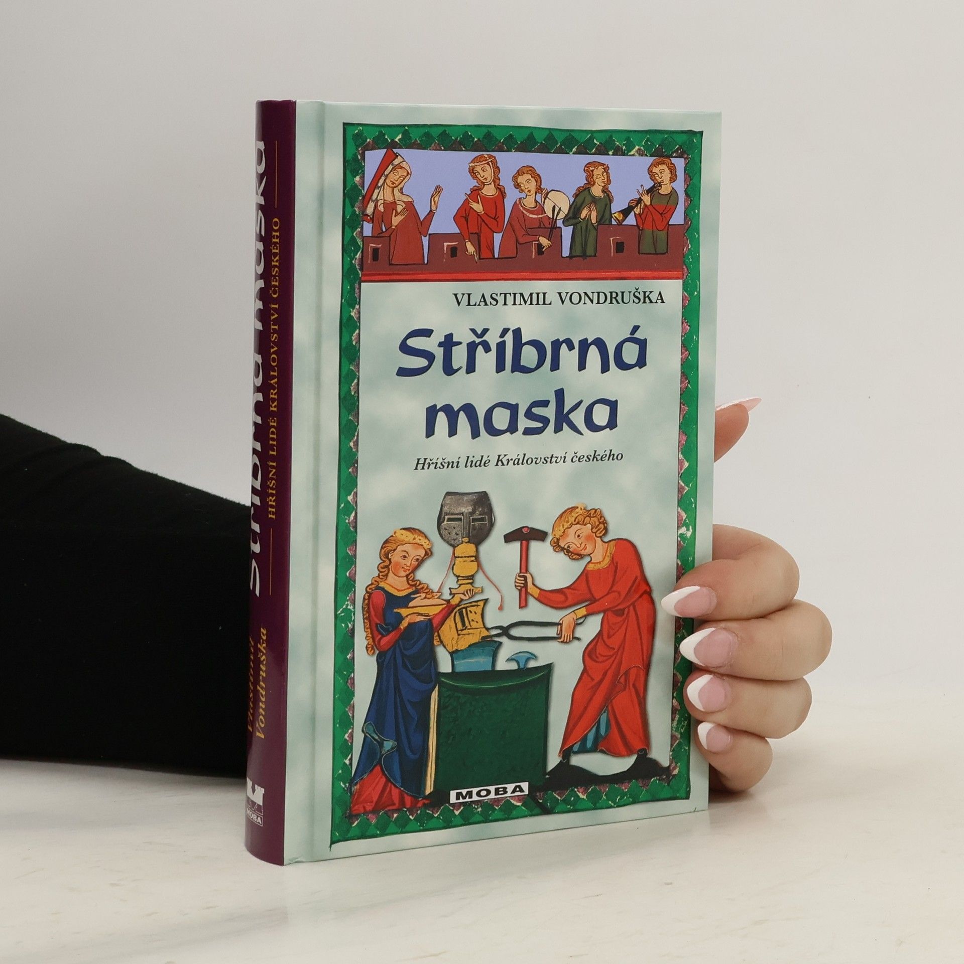 Stříbrná maska