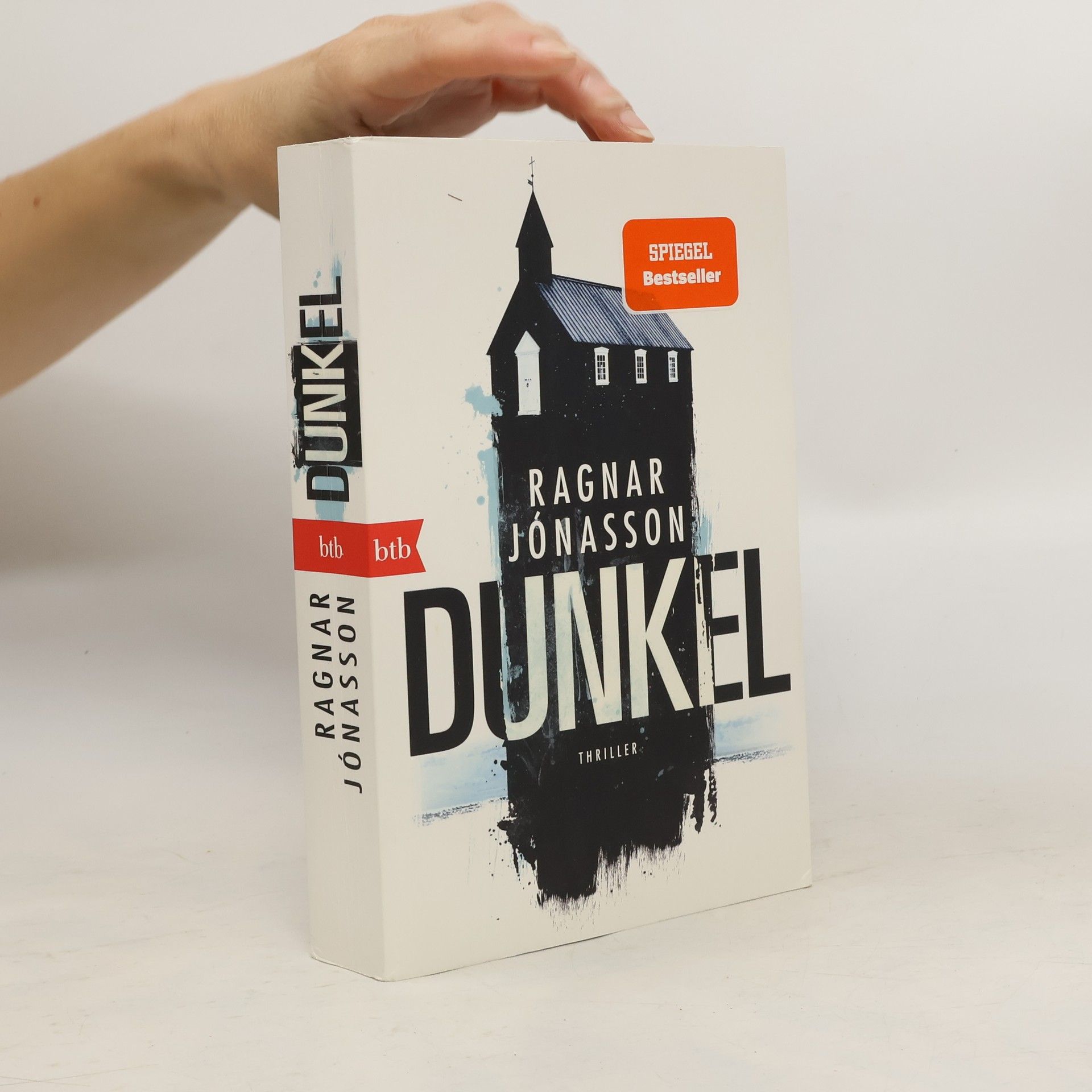 Ragnar Jónasson Dunkel