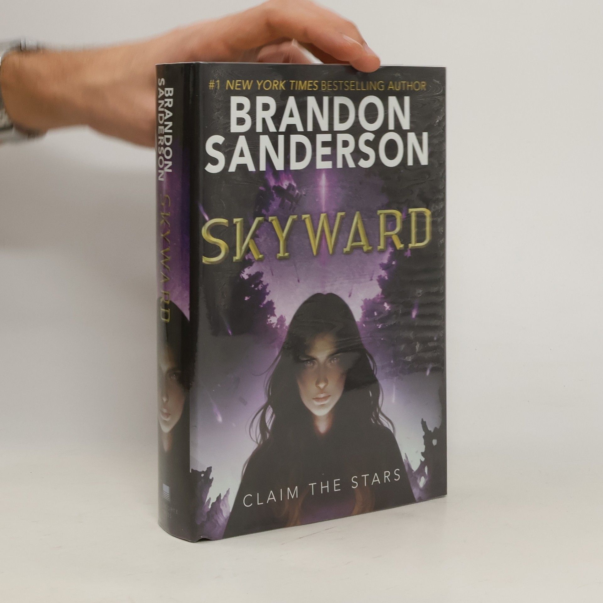 Brandon Sanderson Skyward