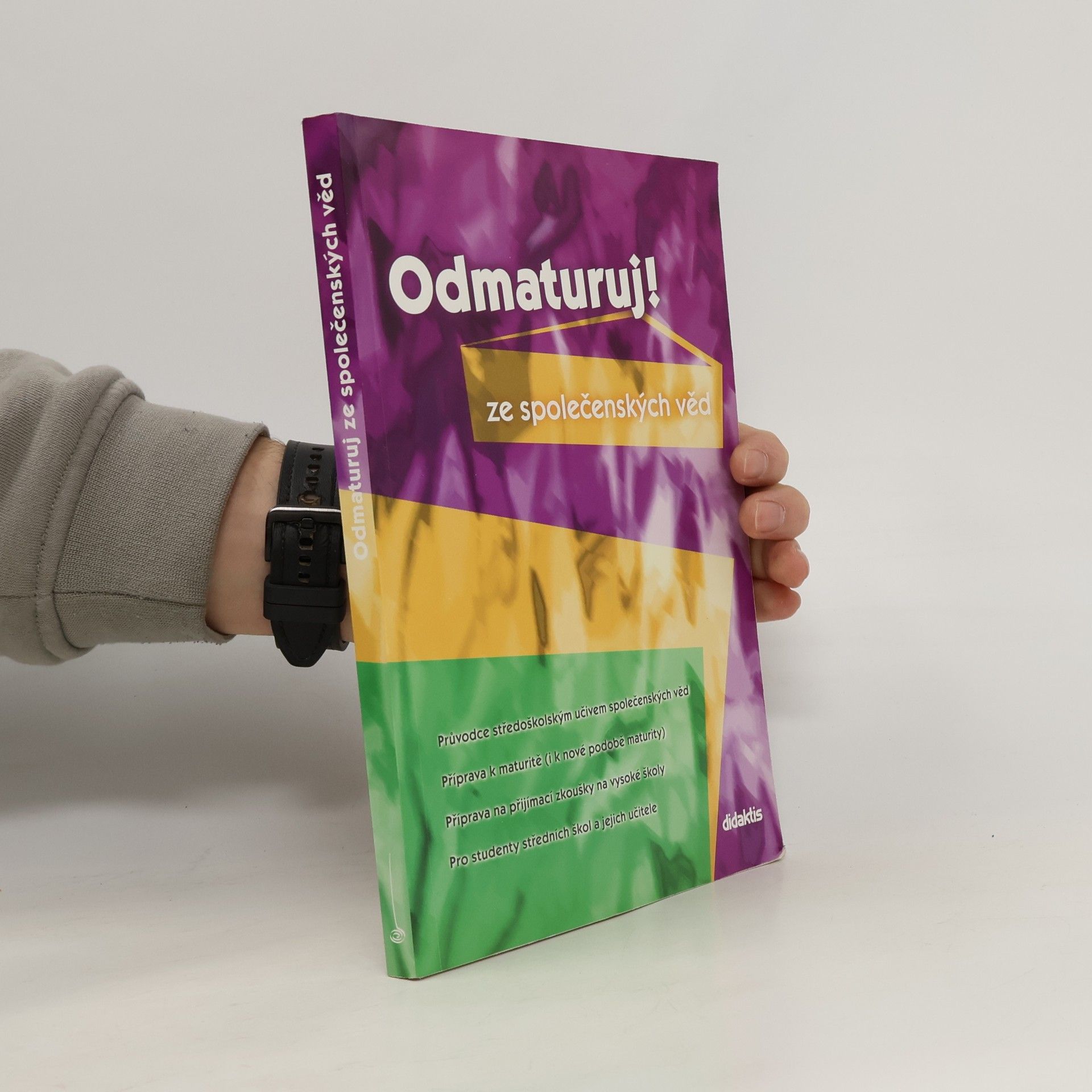 AA.VV. Odmaturuj! ze společenských věd