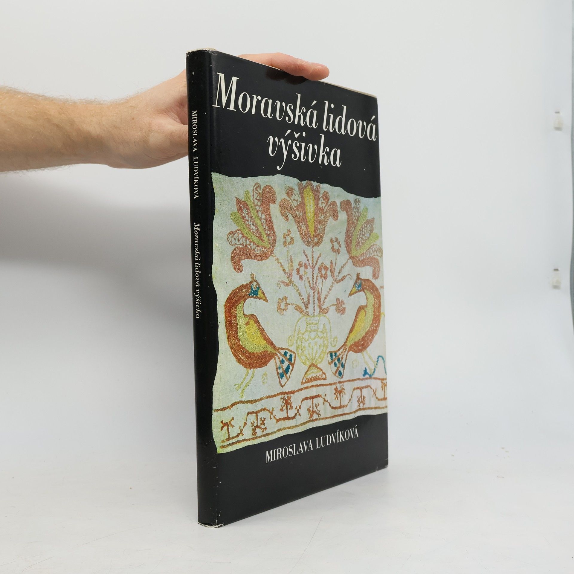 Miroslava Ludvíková Moravská lidová výšivka