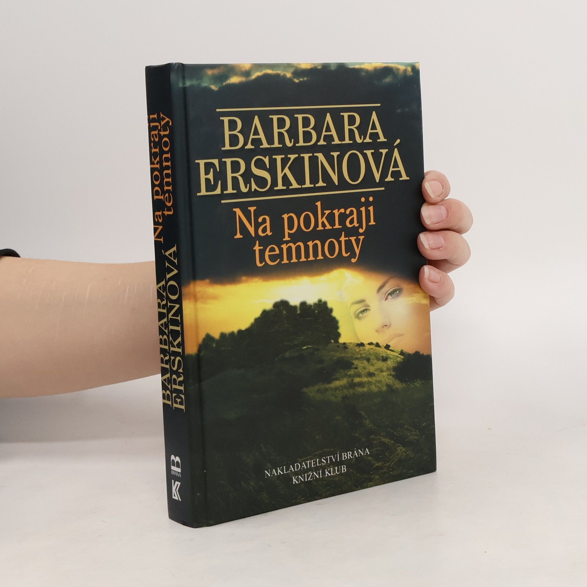Barbara Erskine Na pokraji temnoty