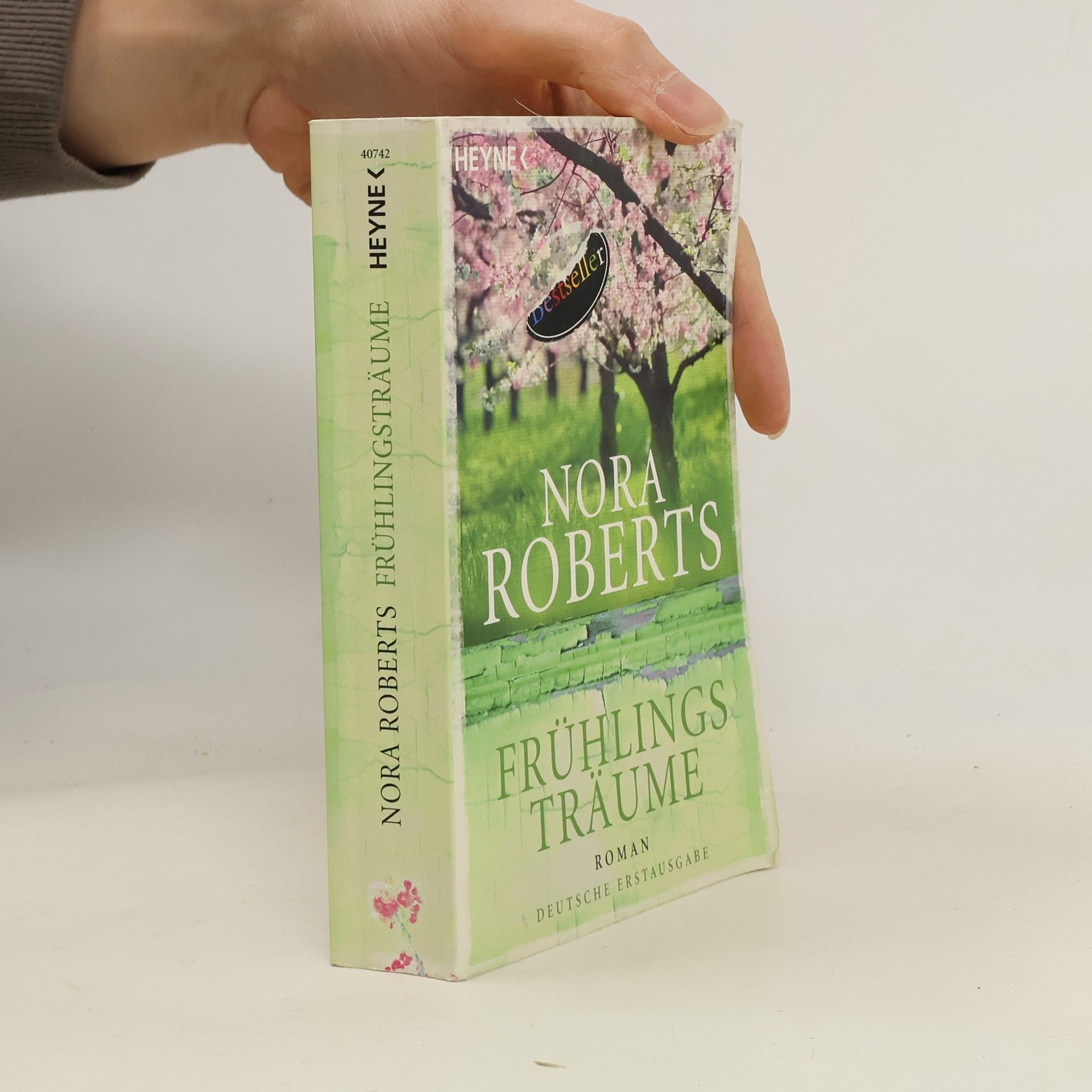 Nora Roberts Frühlingsträume