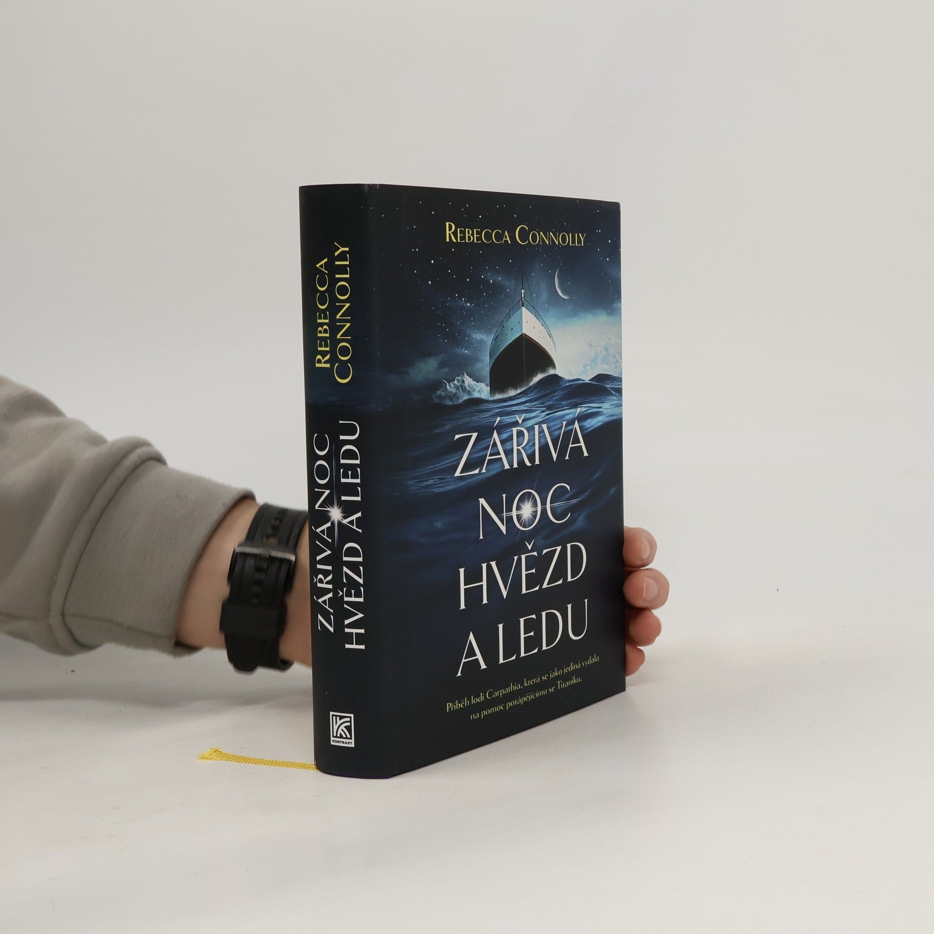 Rebecca Connolly Zářivá noc hvězd a ledu