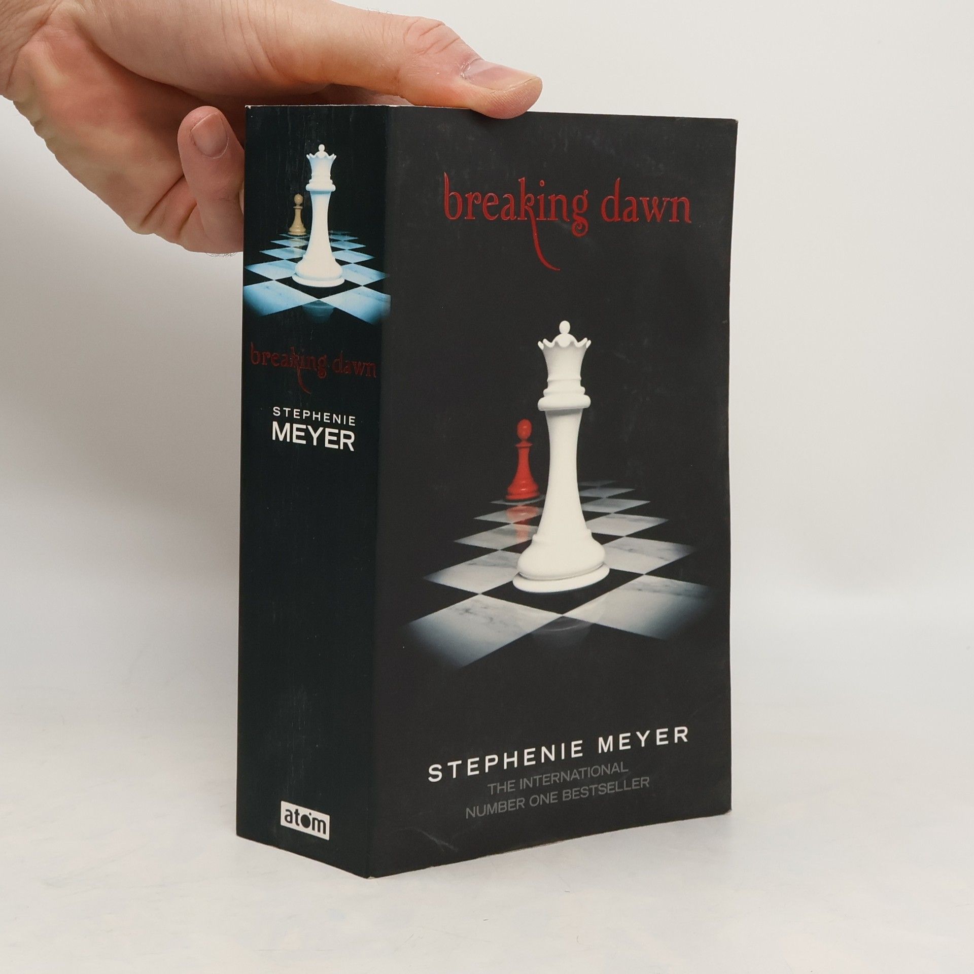 Stephenie Meyerová Breaking Dawn