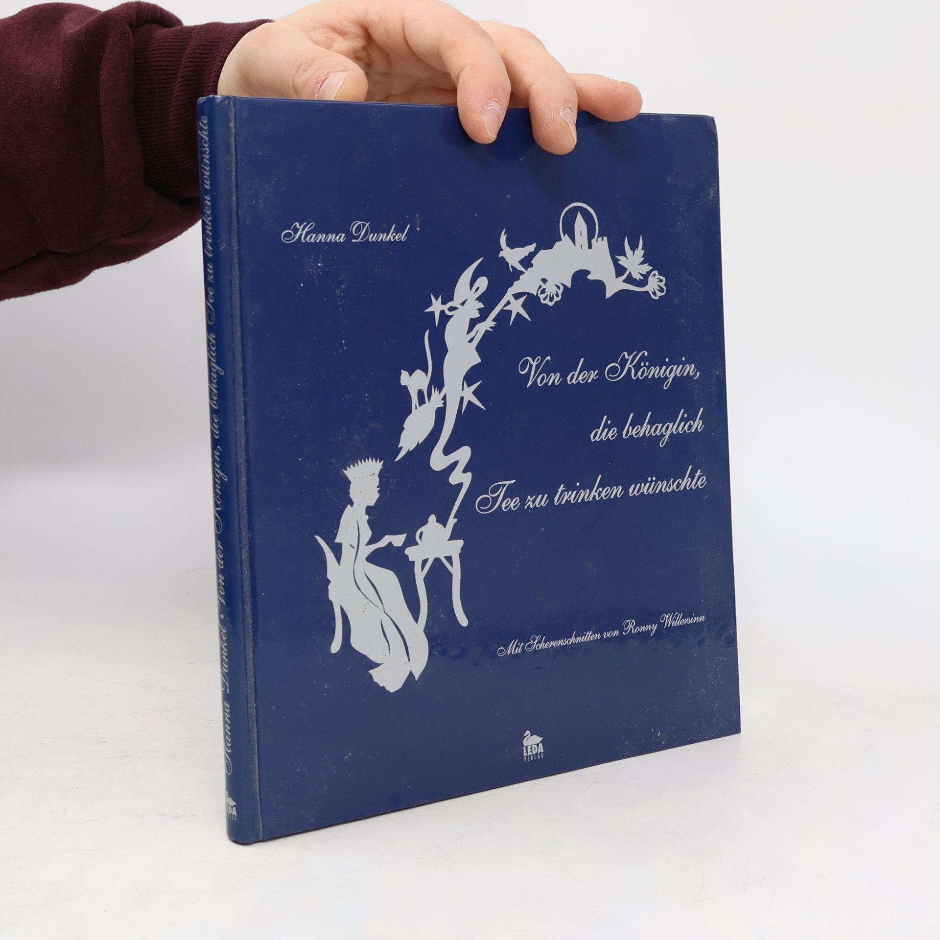 Von der Königin, die behaglich Tee zu trinken wünschte. Märchen