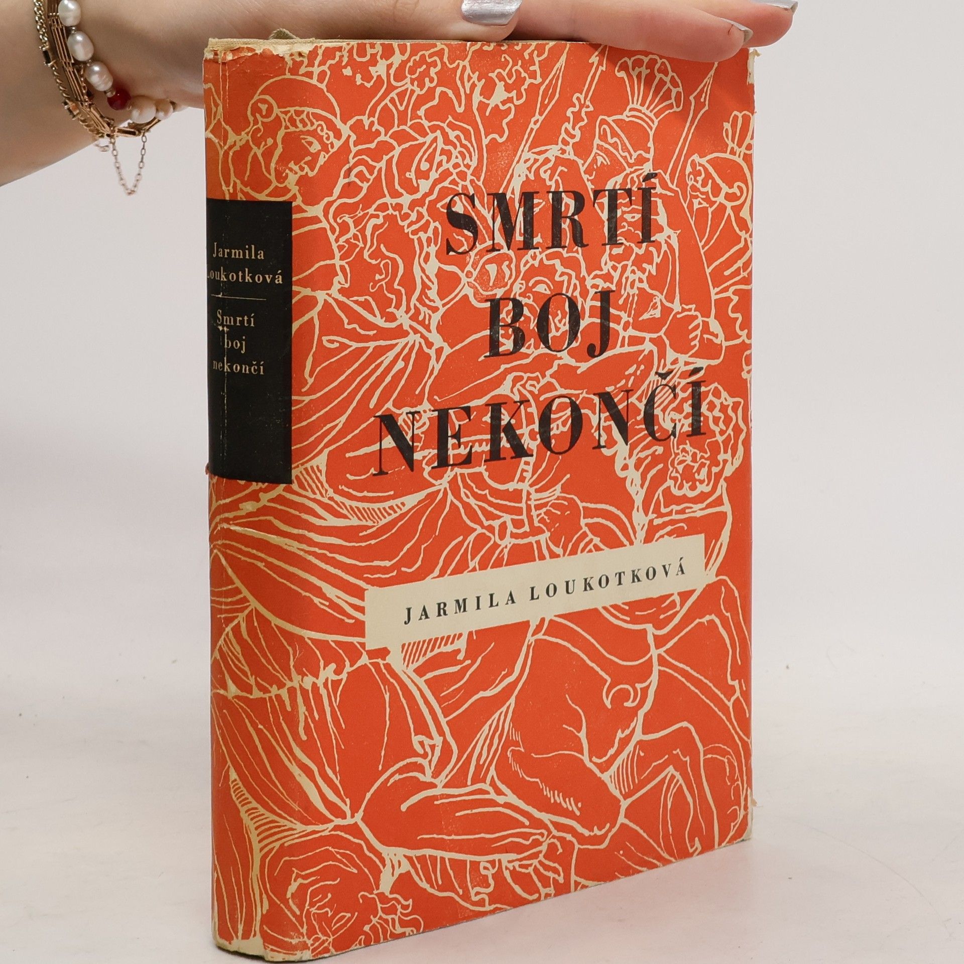 Jarmila Loukotková Smrtí boj nekončí