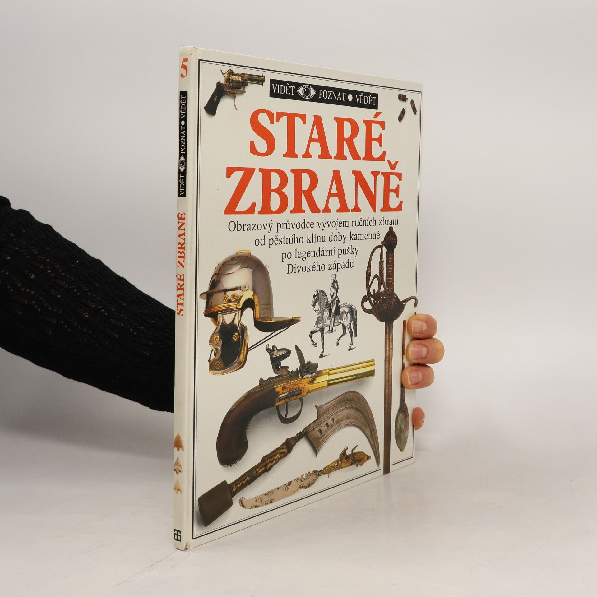 Michele Byam Staré zbraně