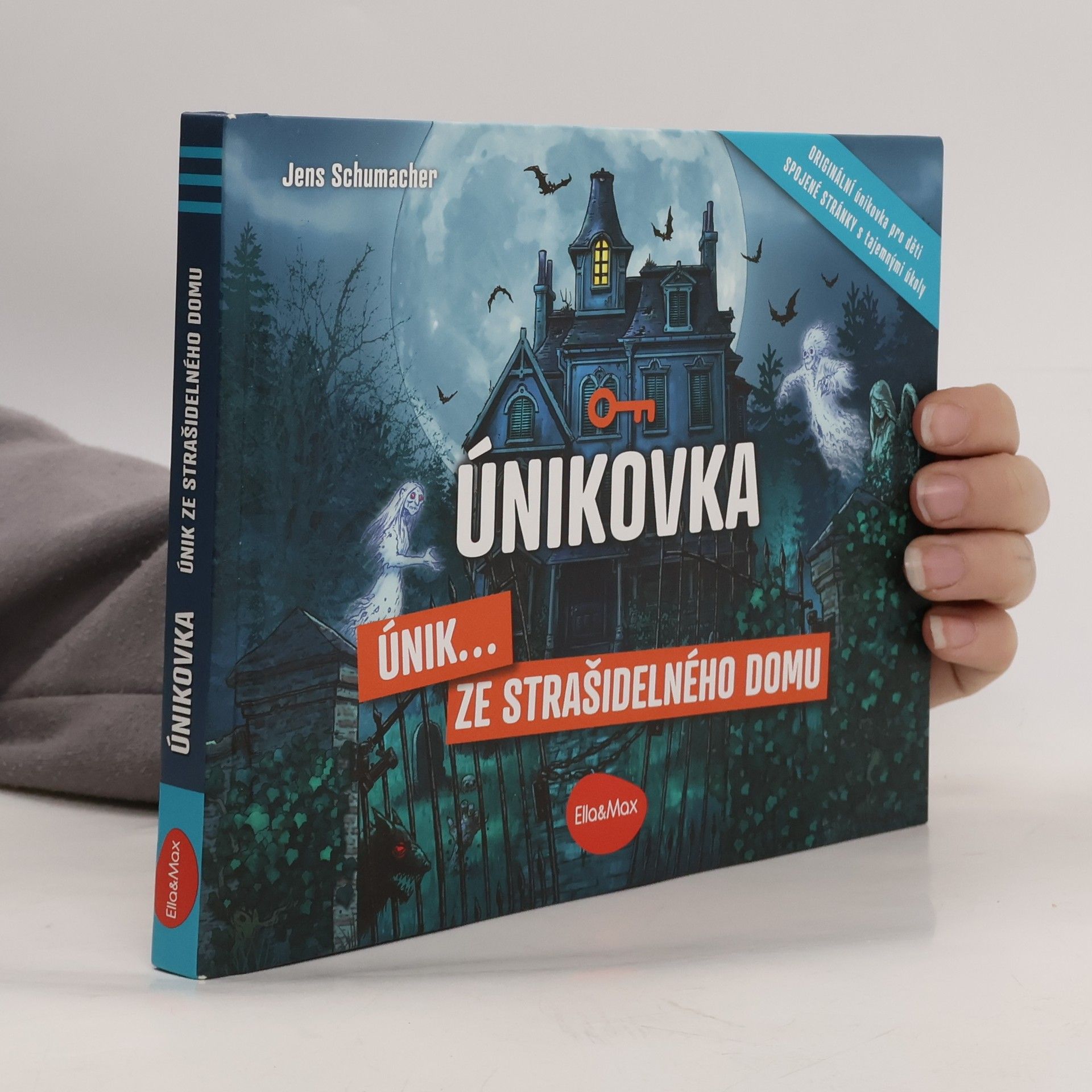 Únikovka. Únik... ze strašidelného domu