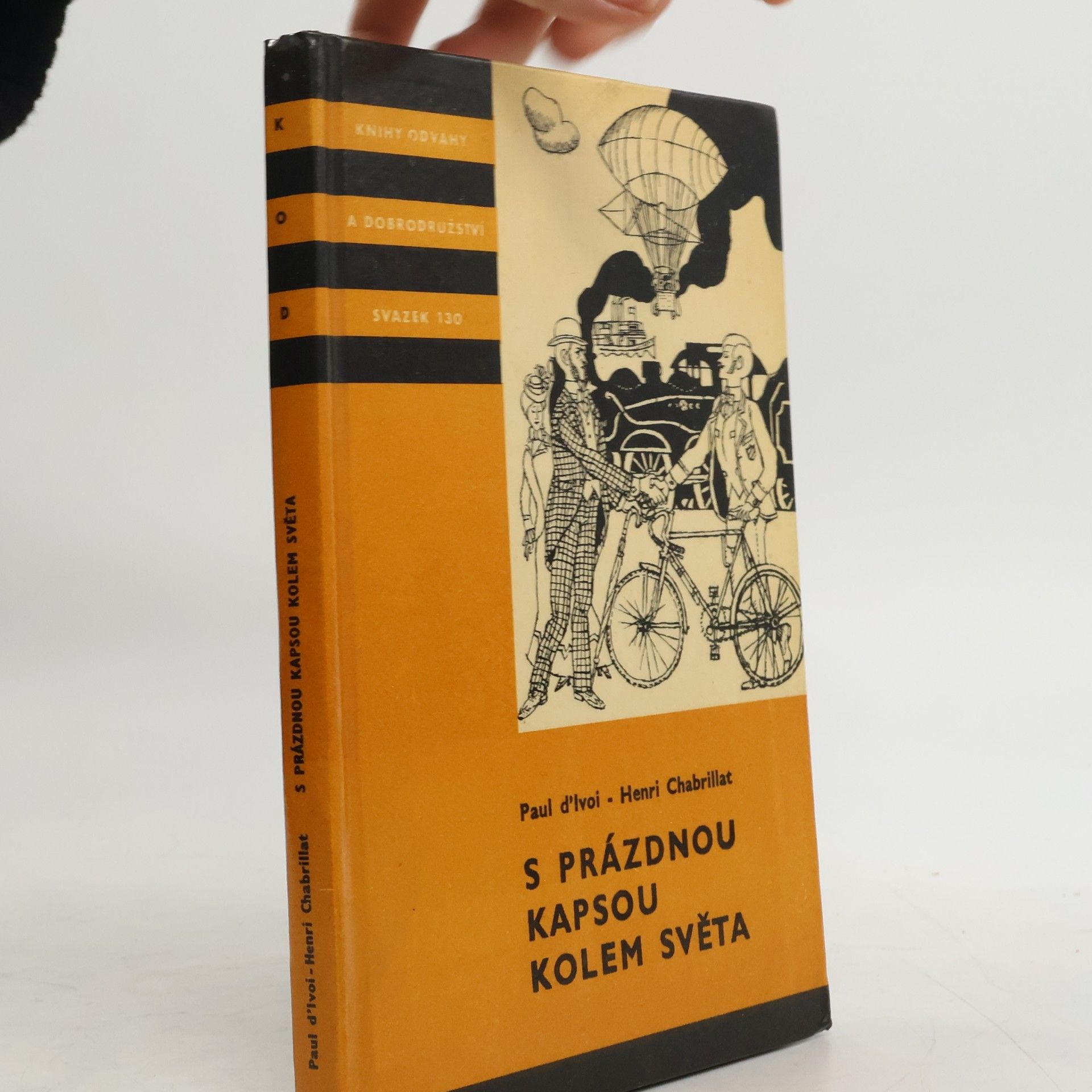 S prázdnou kapsou kolem světa