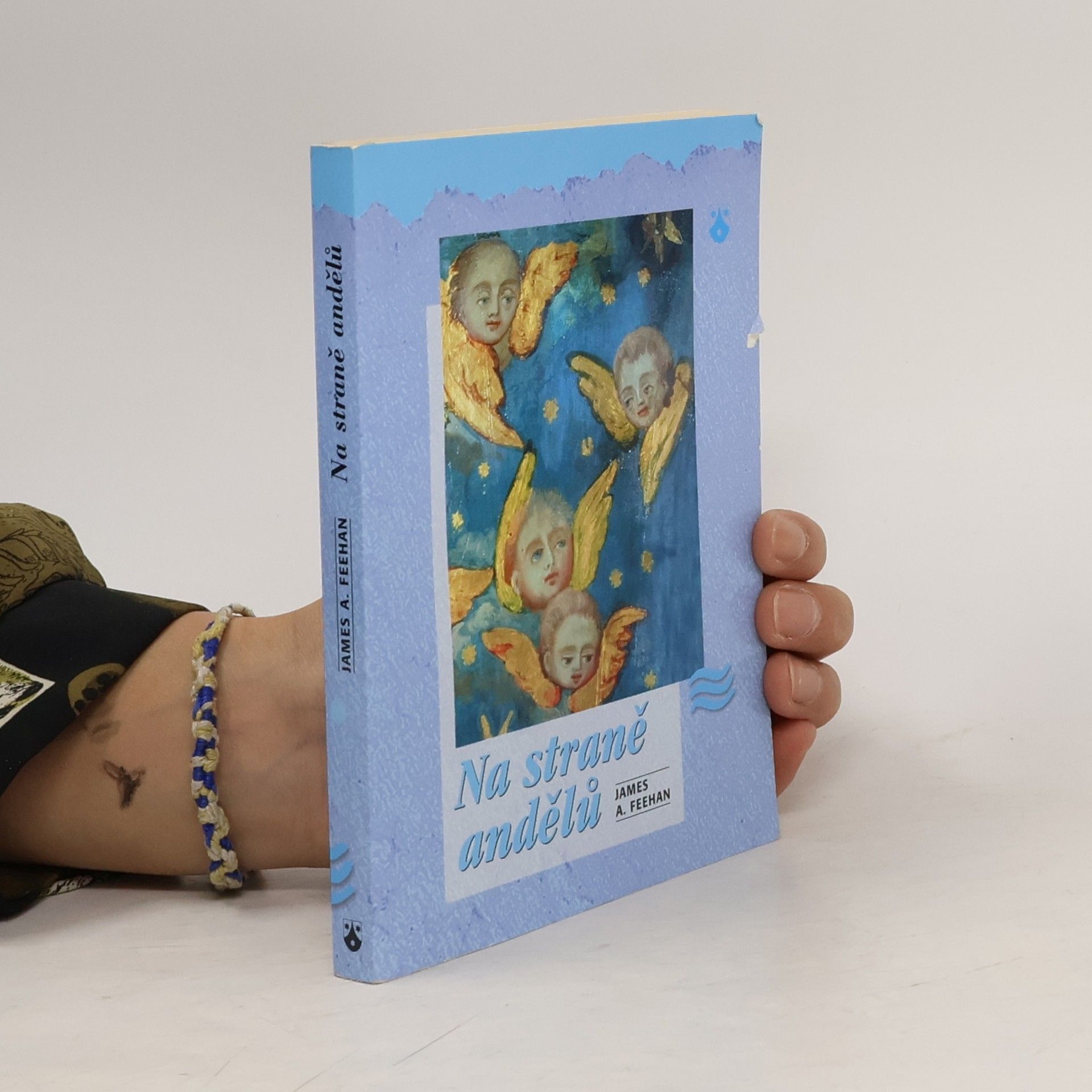 James A. Feehan Na straně andělů