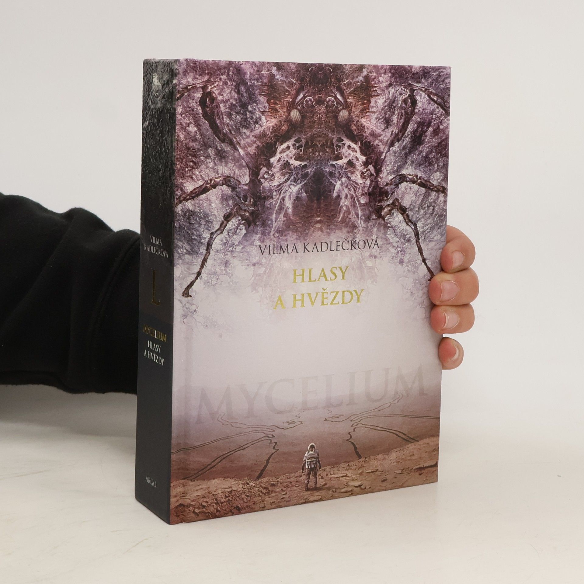 Vilma Kadlečková Mycelium Hlasy a hvězdy