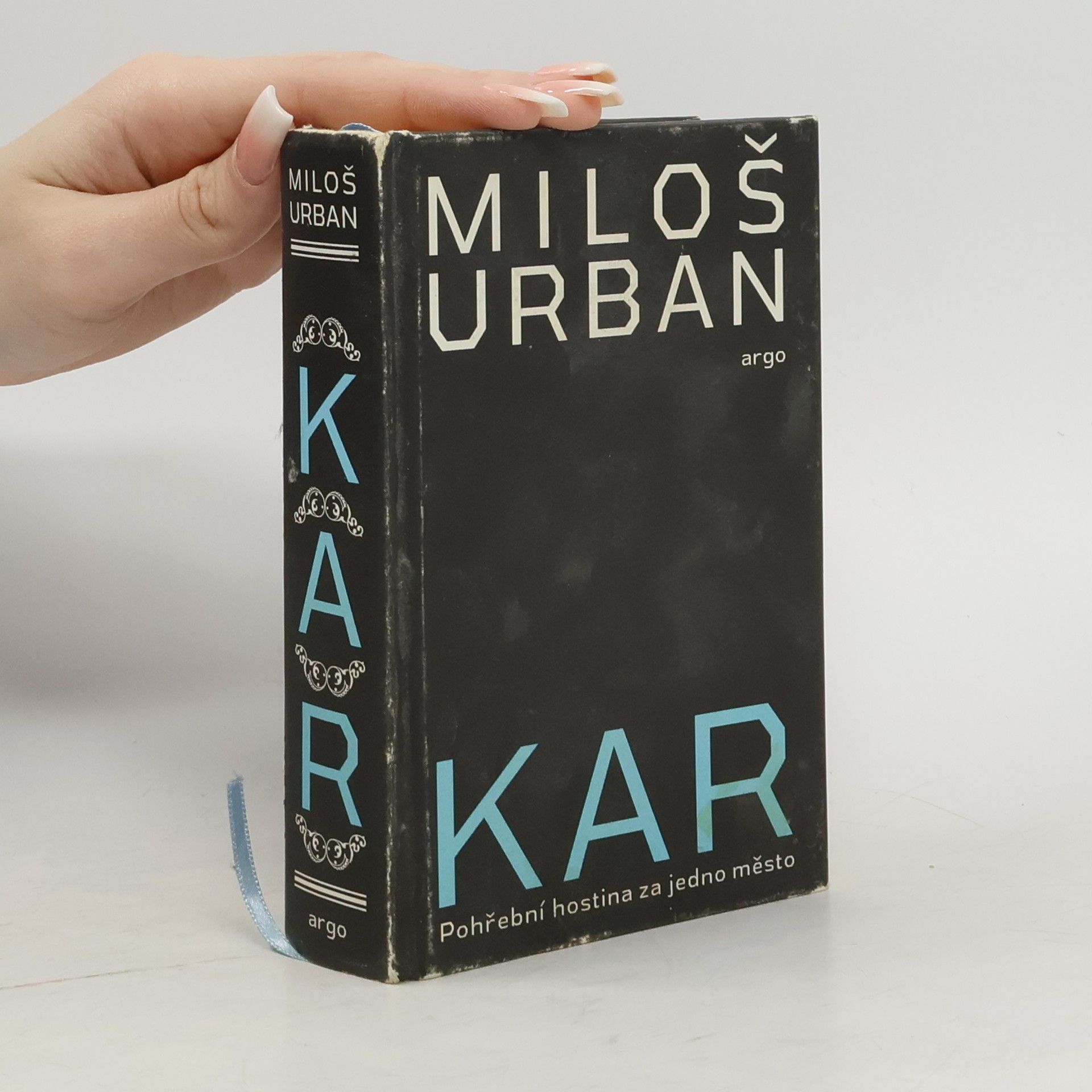 Miloš Urban Kar. Pohřební hostina za jedno město