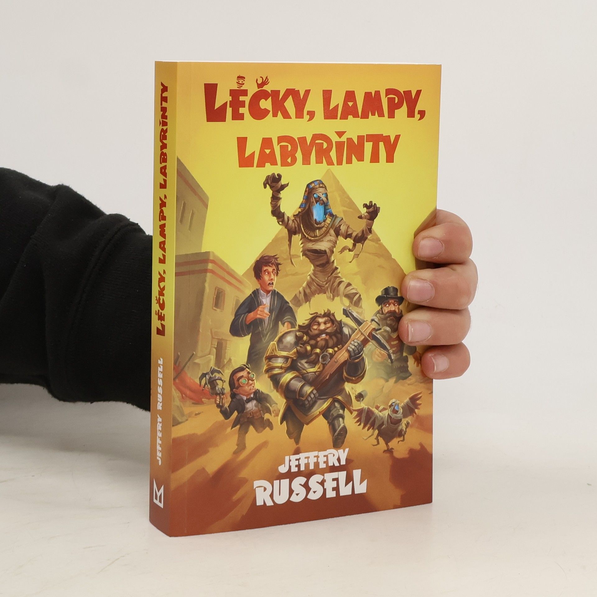 Jeffery Russell Léčky, lampy, labyrinty