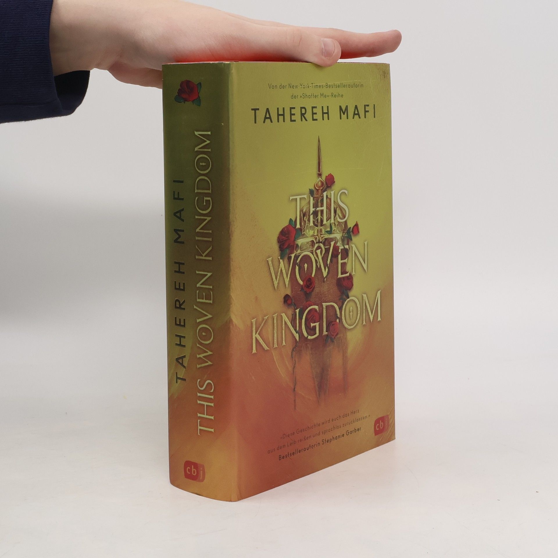 Tahereh Mafi This woven kingdom