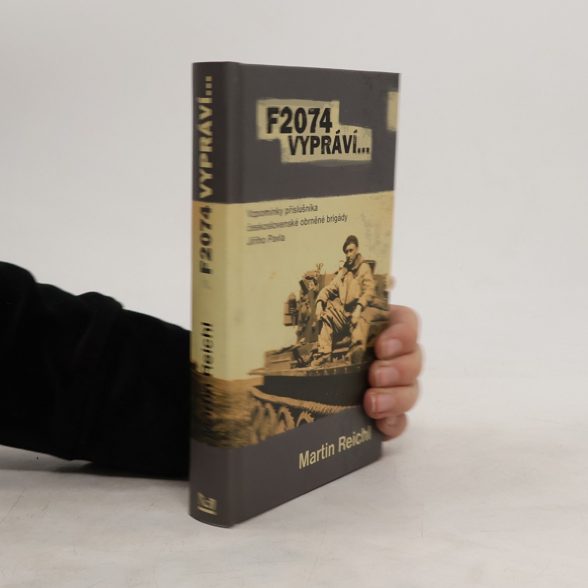 Martin Reichl F2074 vypráví...