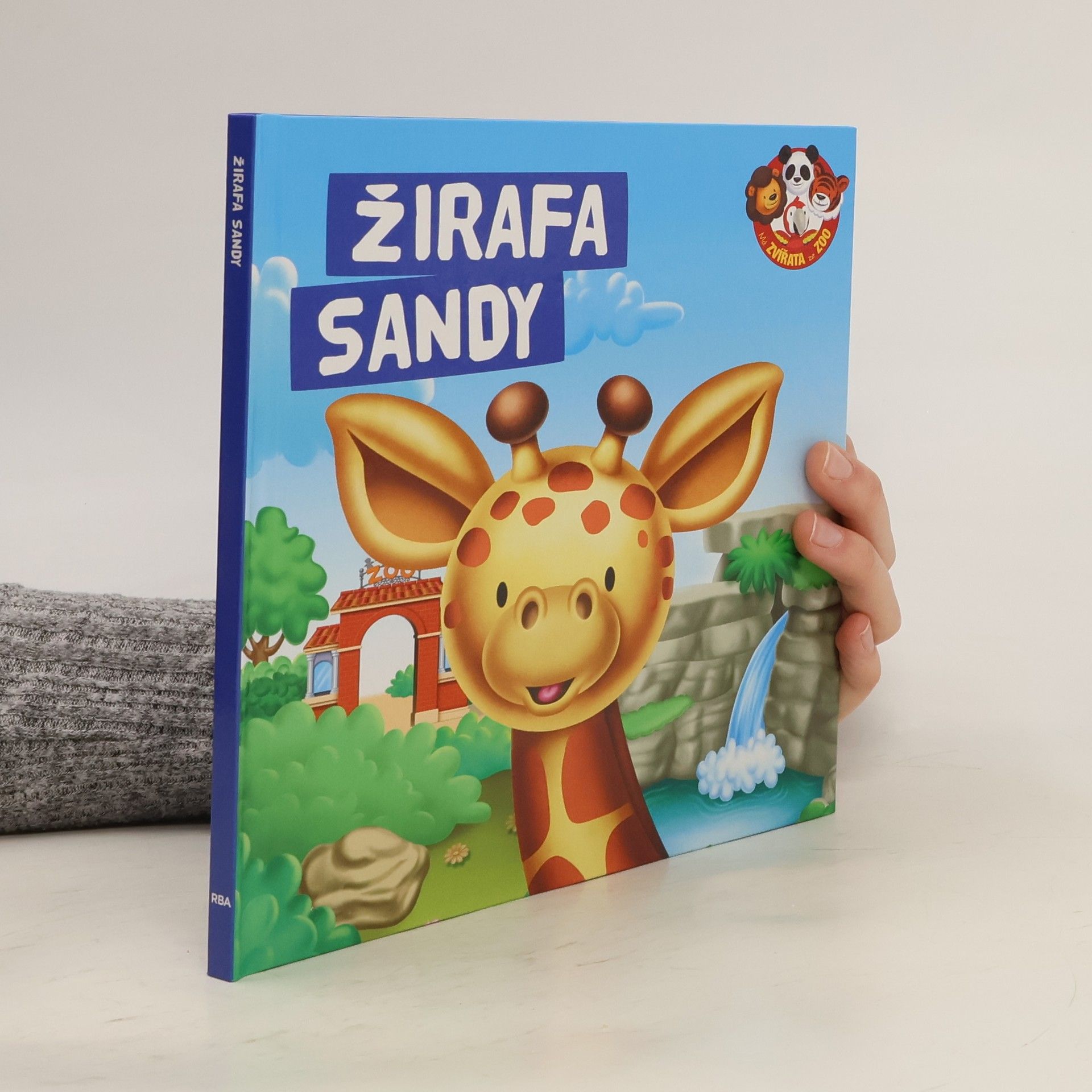 Autores varios Žirafa Sandy