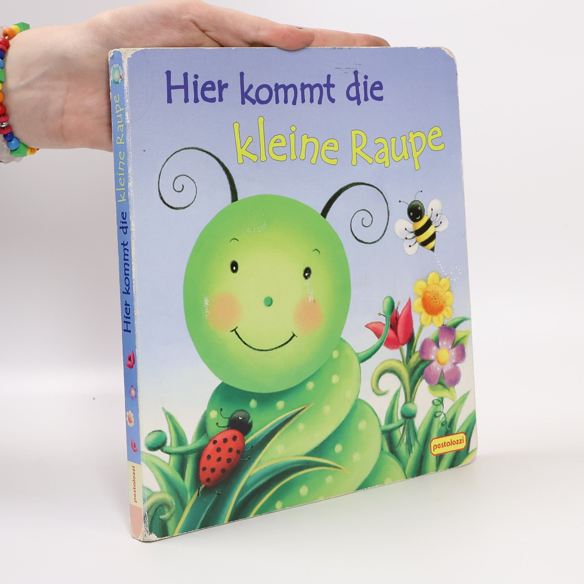 Claudine Gévry Hier kommt die kleine Raupe