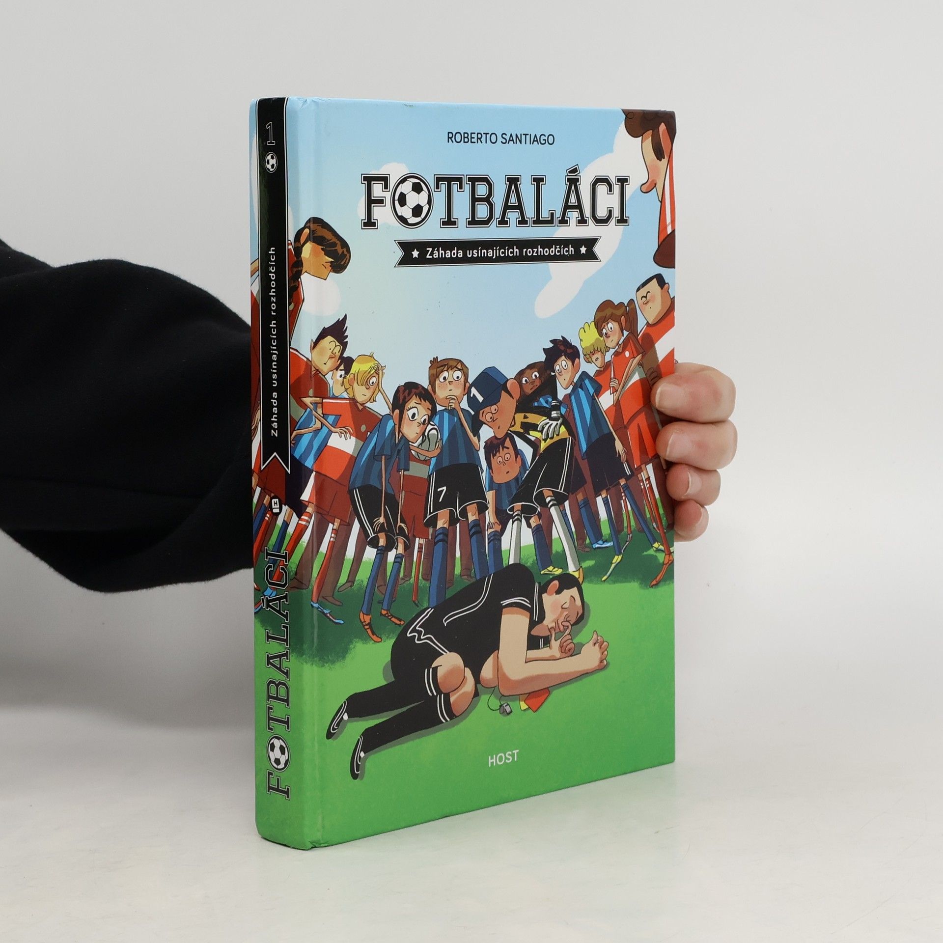 Roberto Santiago Fotbaláci. Záhada usínajících rozhodčích