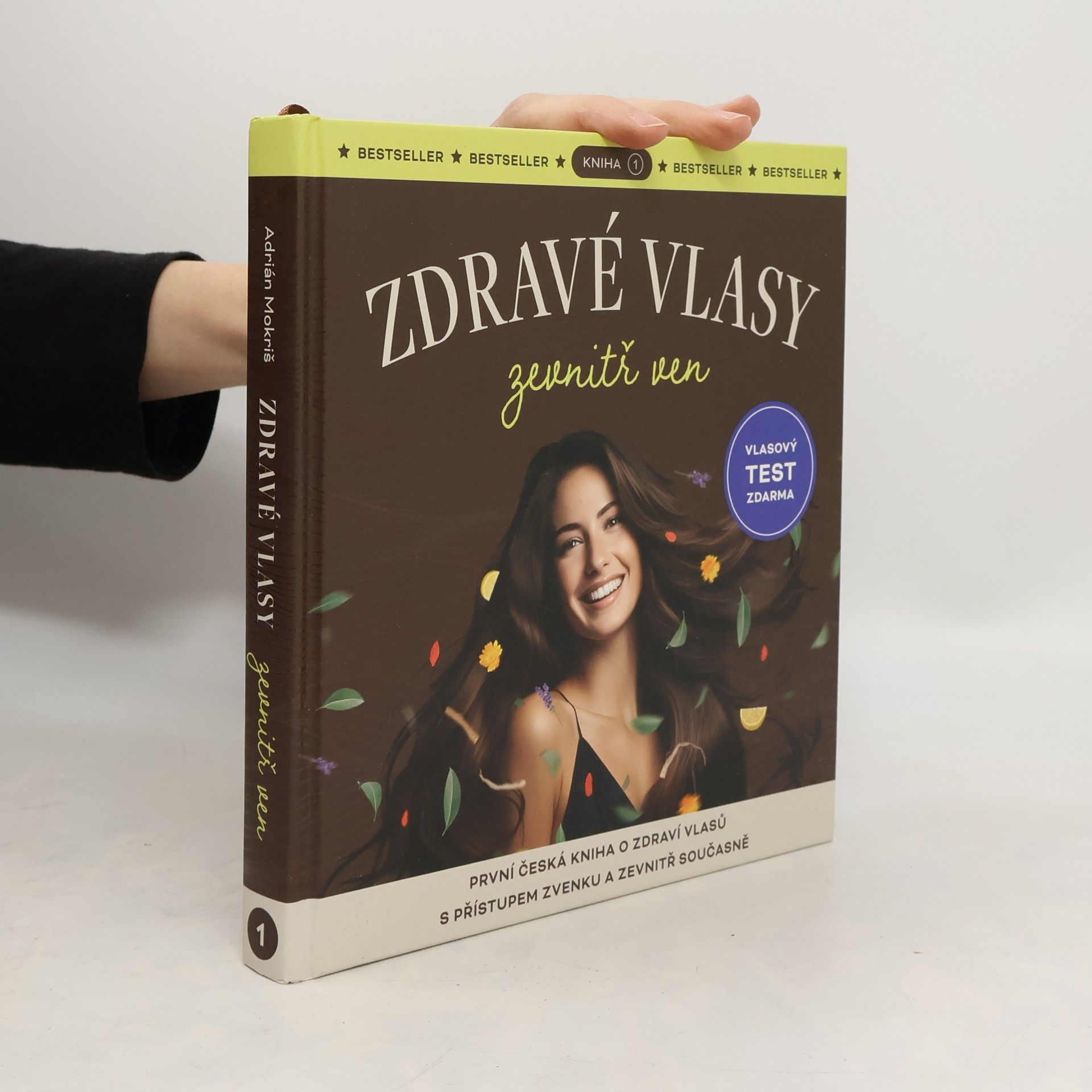 Adrián Mokriš Zdravé vlasy zevnitř ven 1