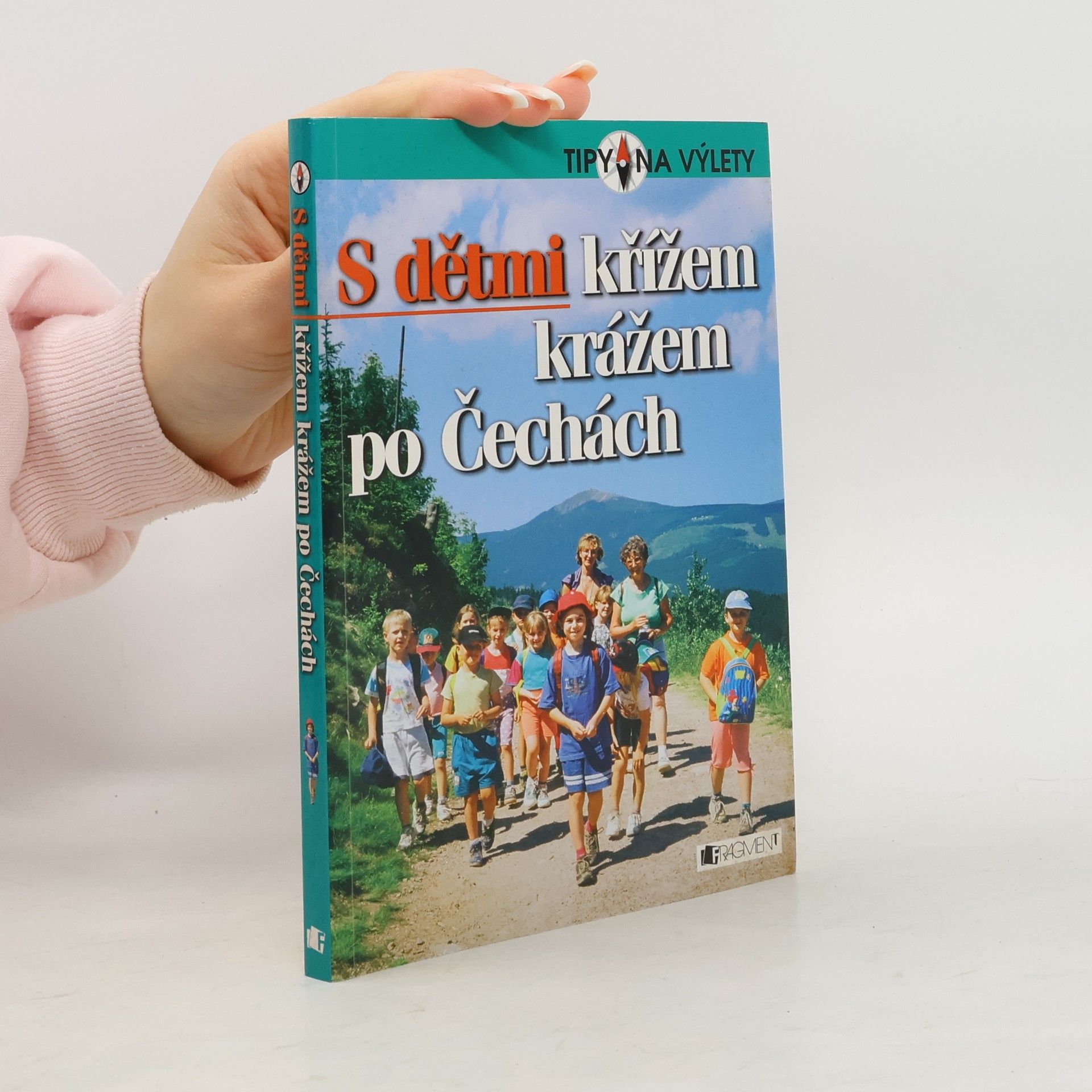 Tomáš Feřtek S dětmi křížem krážem po Čechách