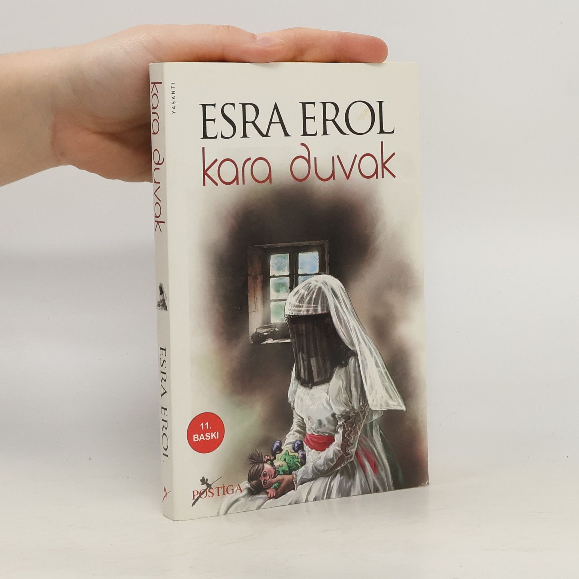 Esra Erol Kara duvak
