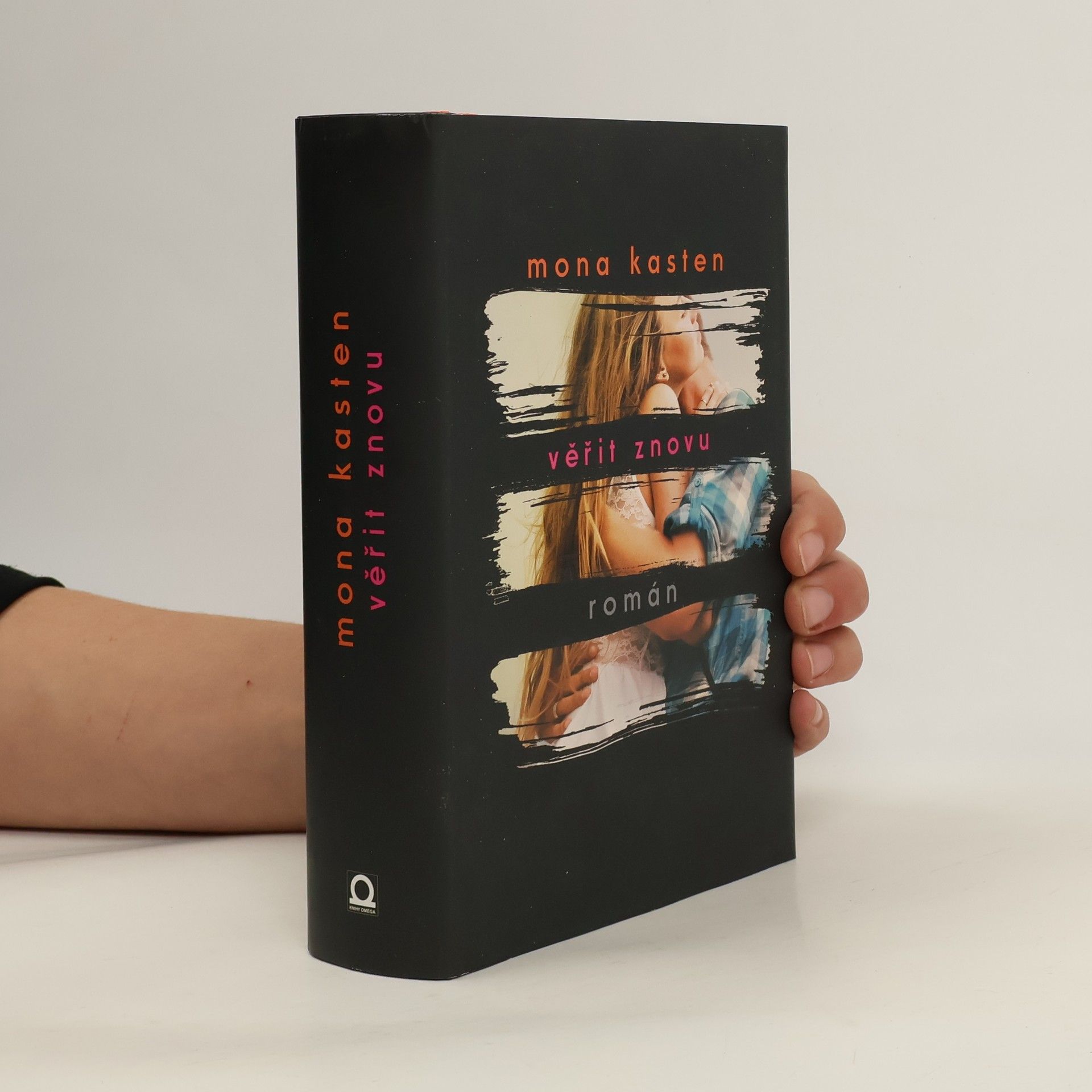 Mona Kasten Věřit znovu