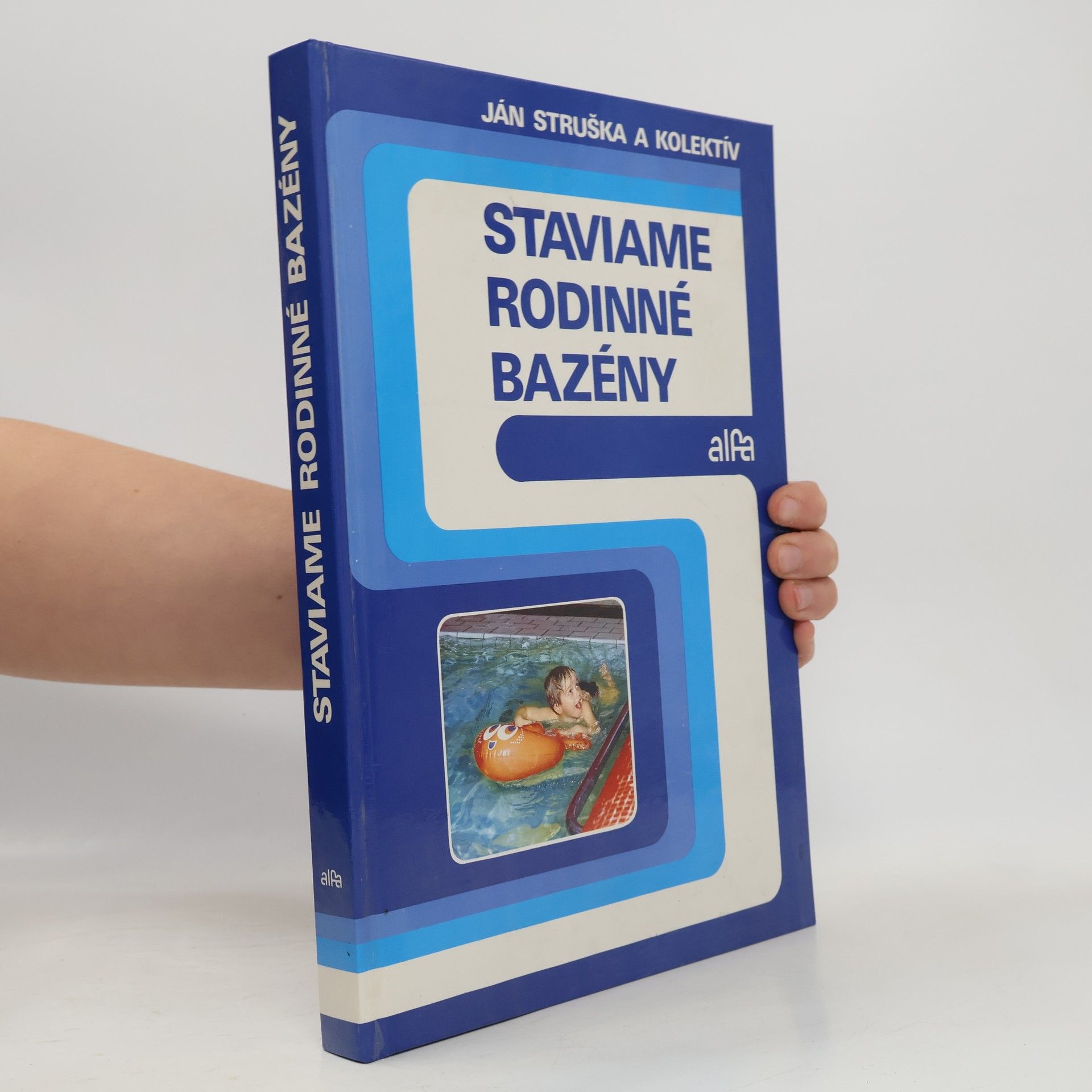Staviame rodinné bazény