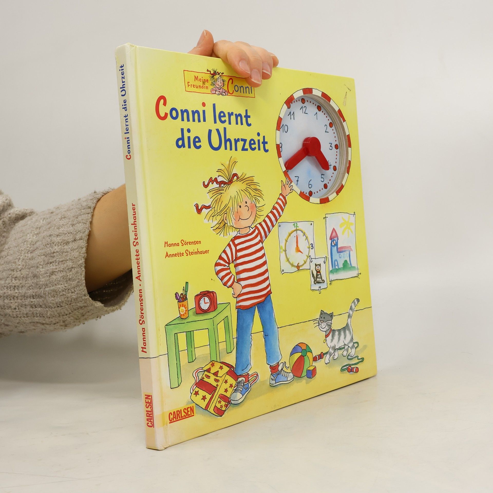 Conni lernt die Uhrzeit