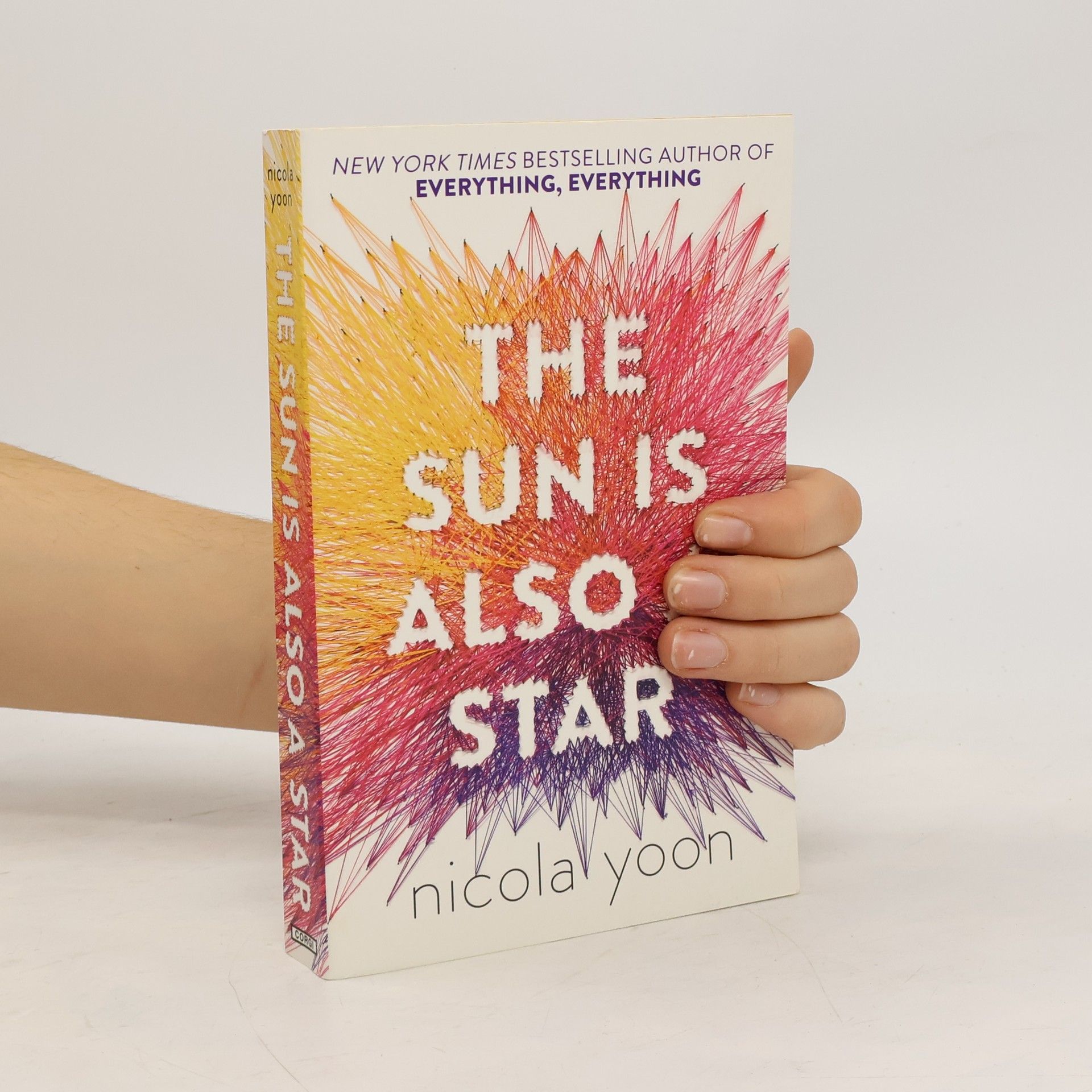 Nicola Yoon The Sun is also a star