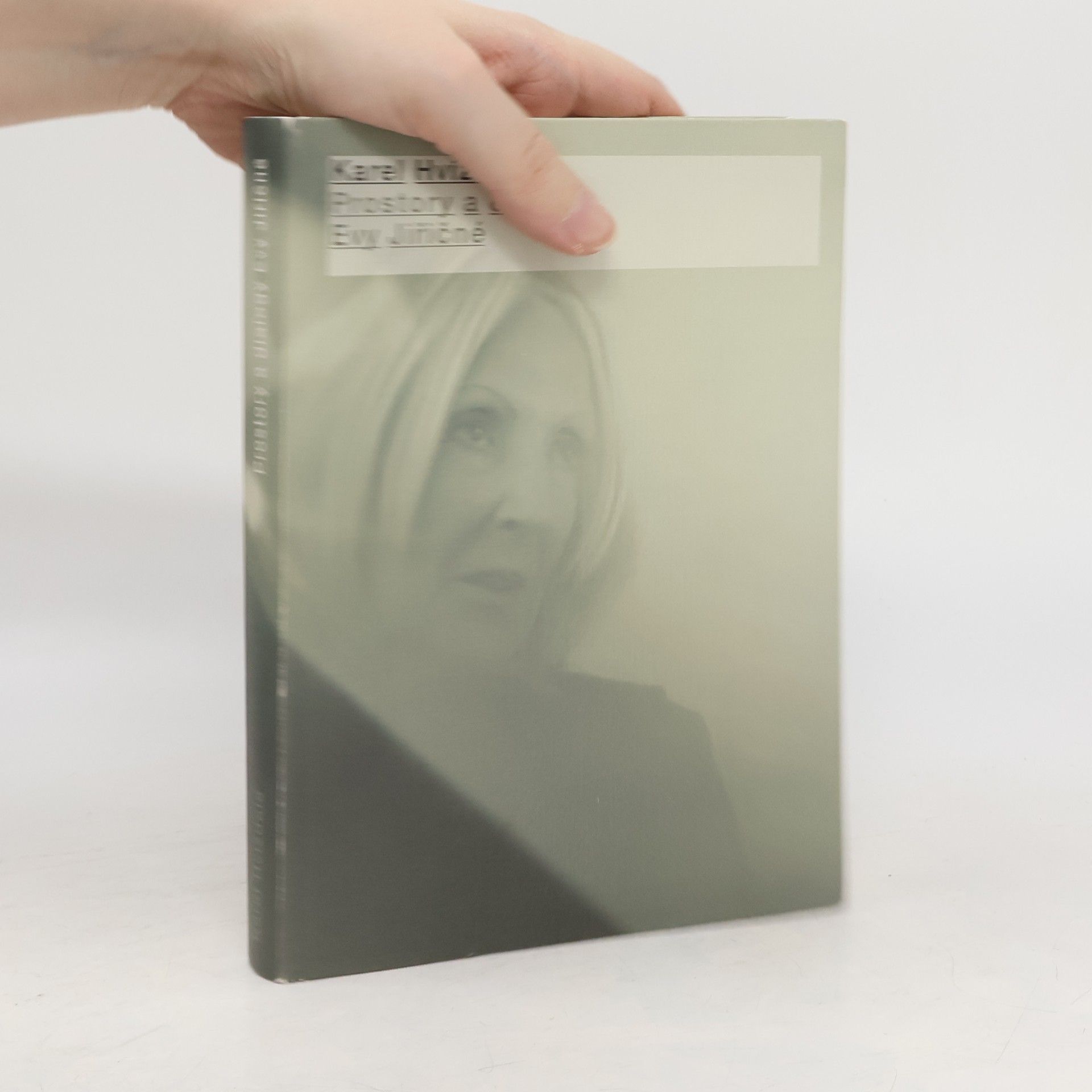 Prostory a dialogy Evy Jiřičné