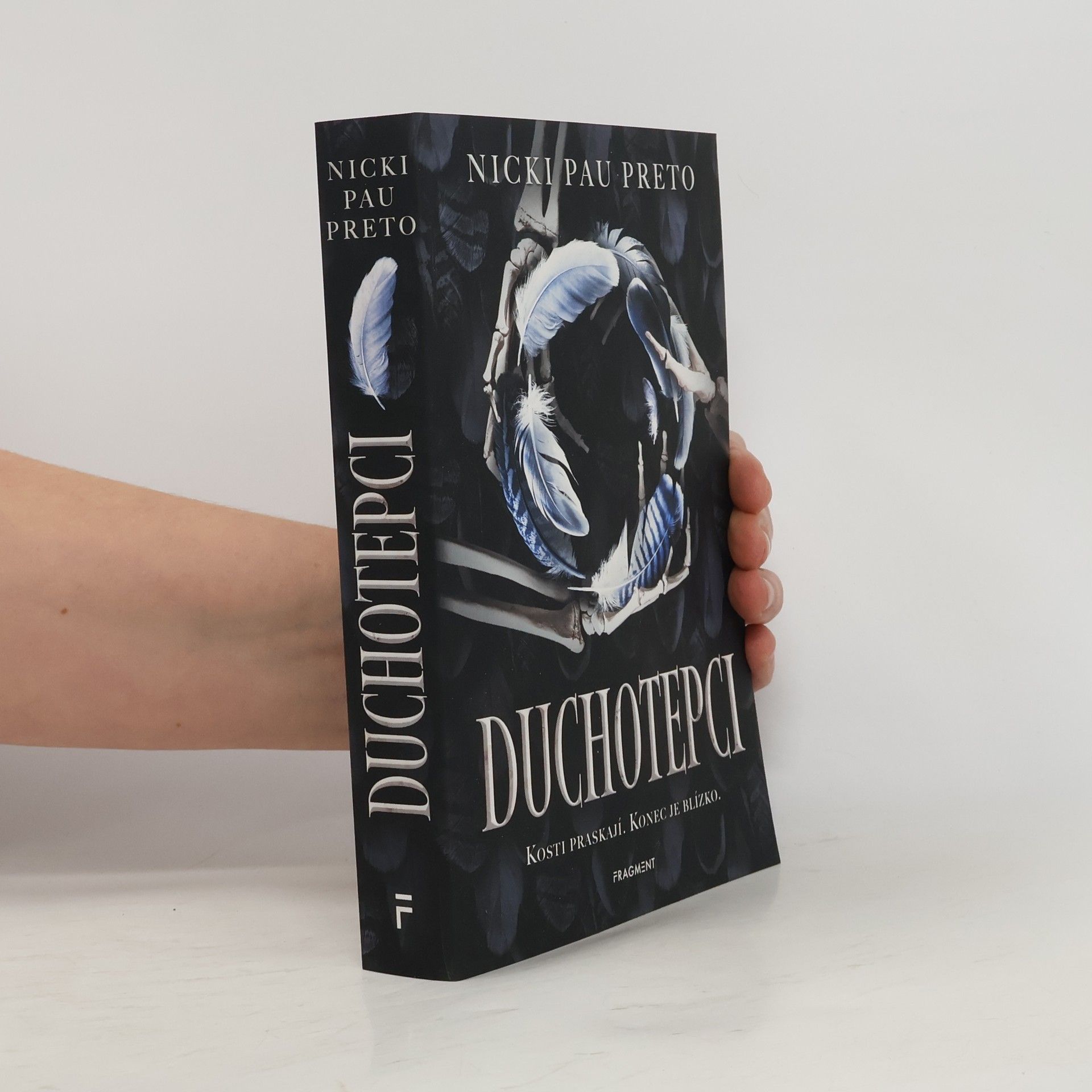 Nicki Pau Preto Duchotepci