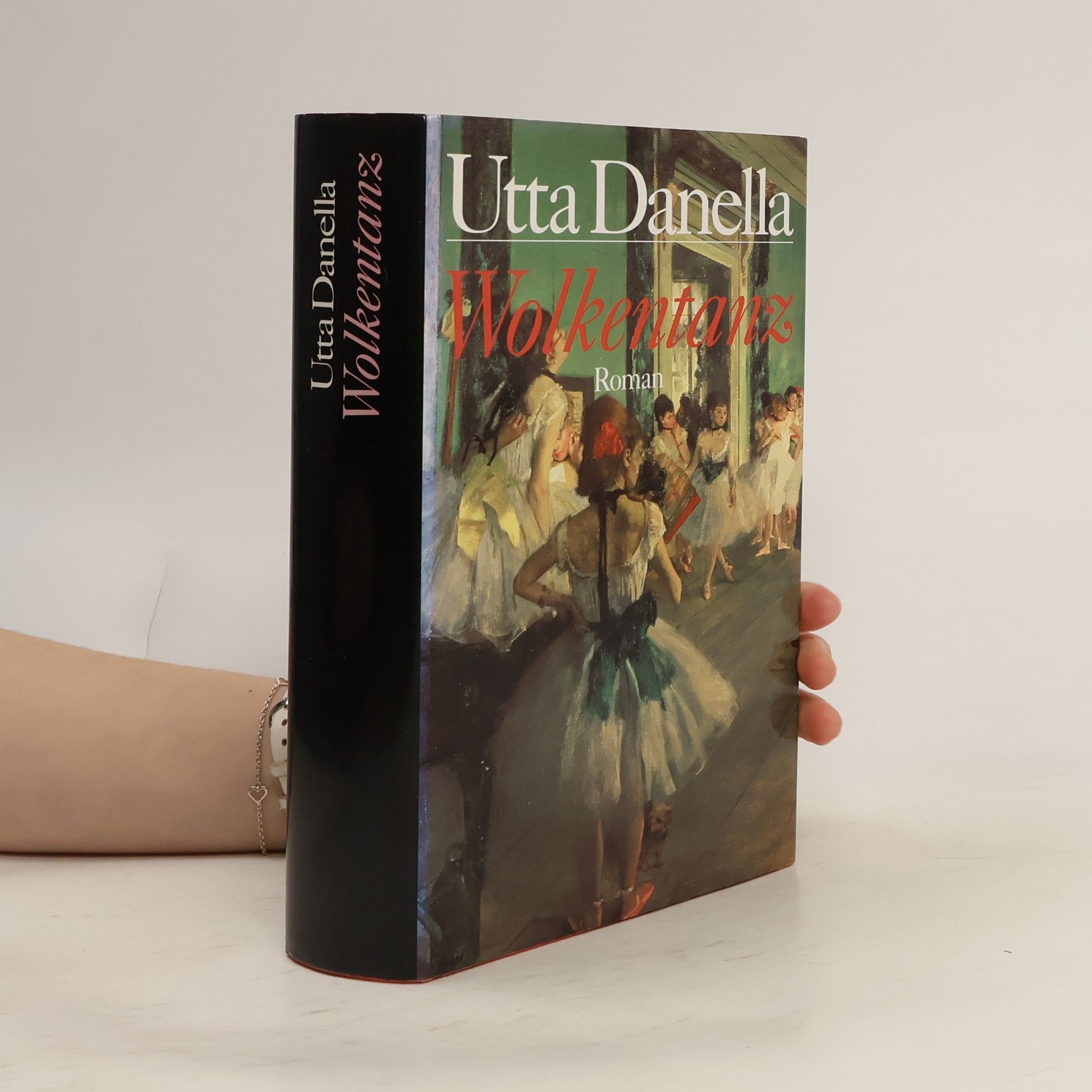 Utta Danella Wolkentanz