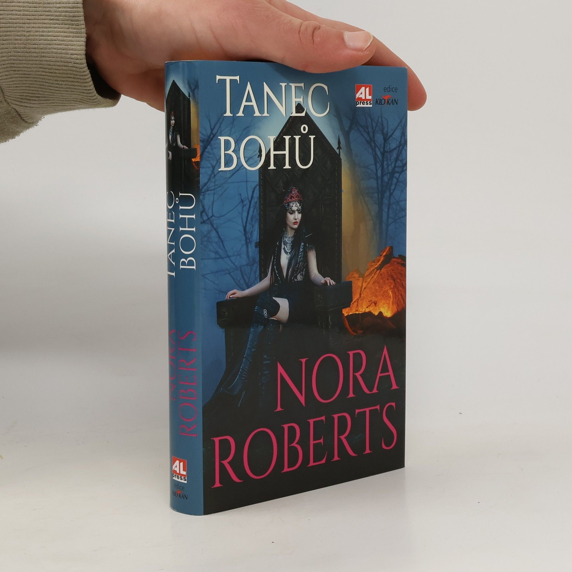 Nora Roberts Tanec bohů