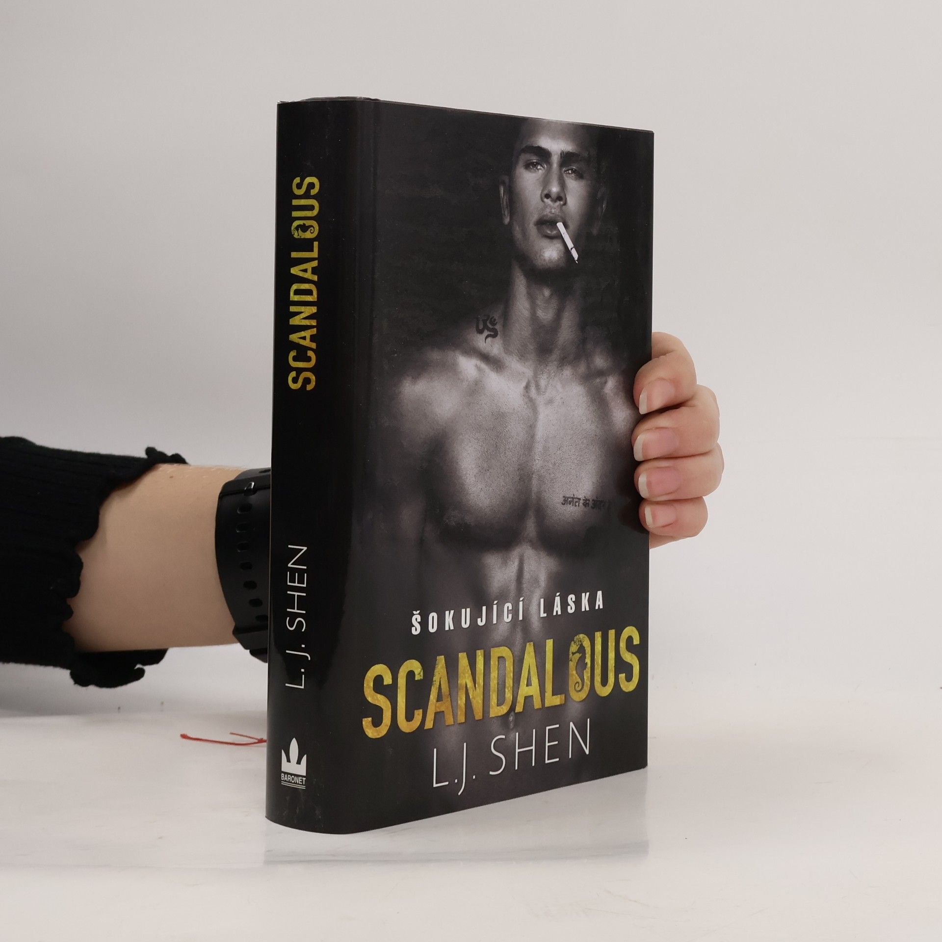 L. J. Shen Scandalous: Šokující láska
