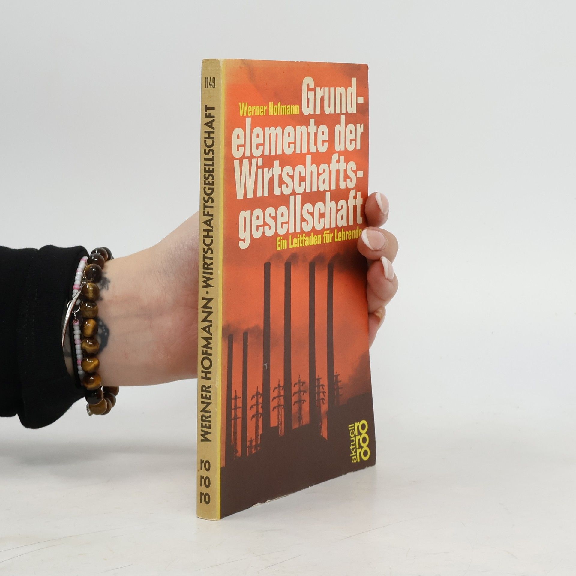 Grundelemente der Wirtschaftsgesellschaft