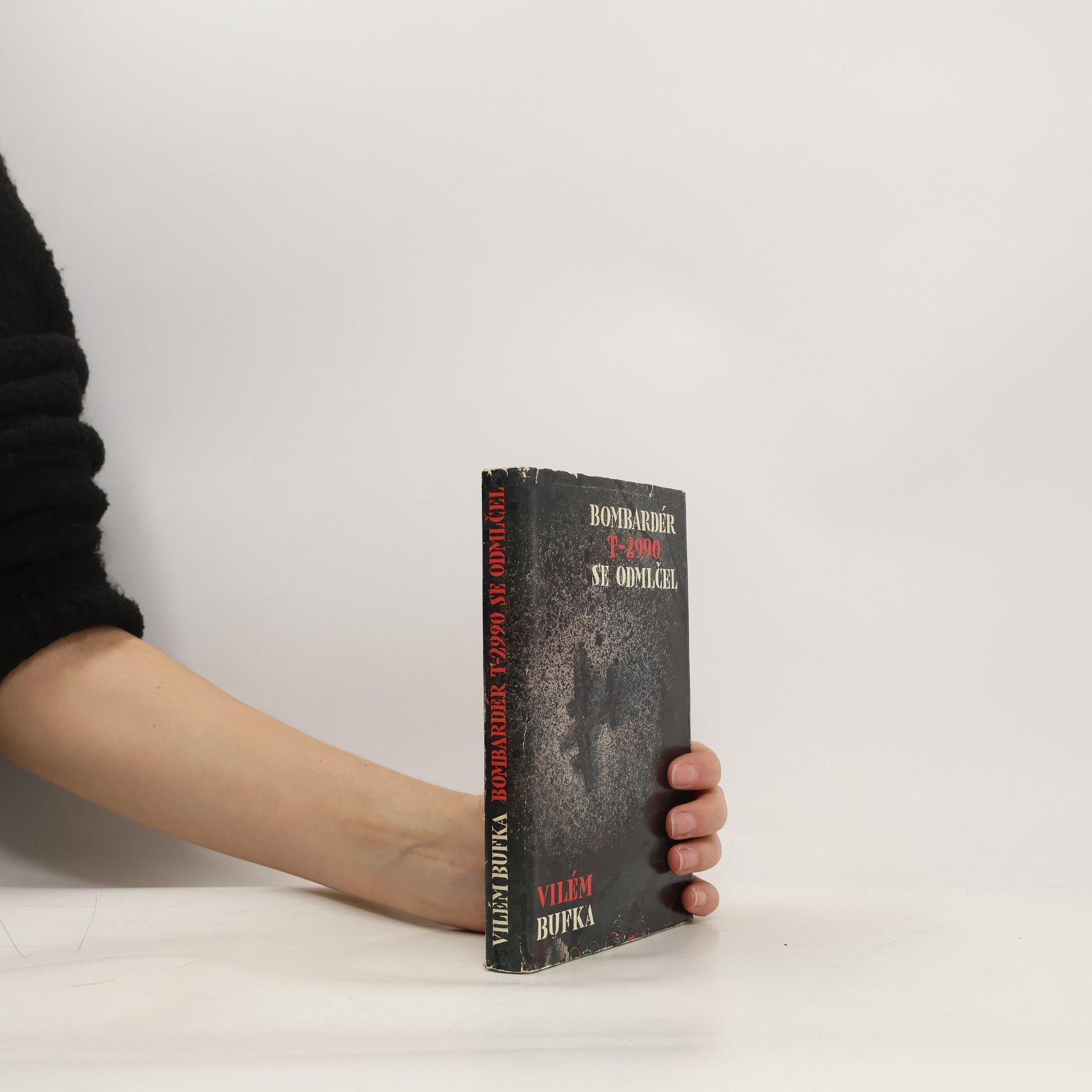 Vilém Bufka Bombardér T-2990 se odmlčel