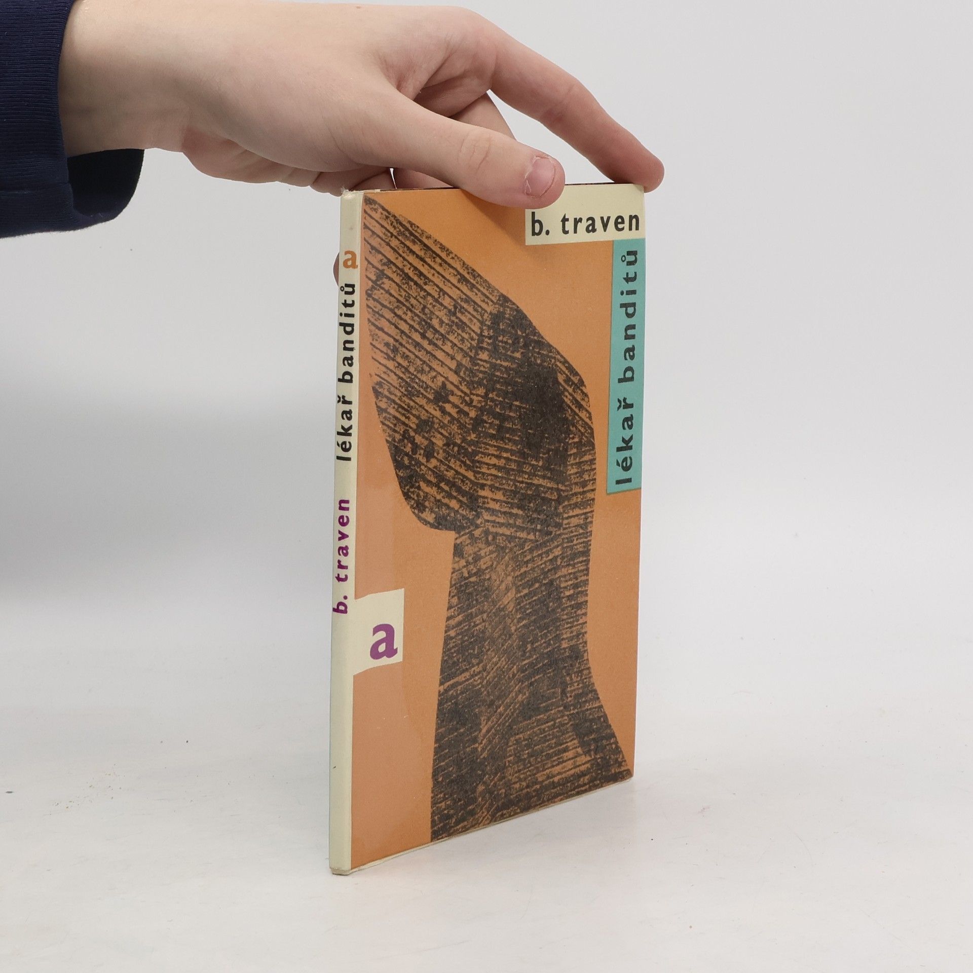 B. Traven Lékař banditů