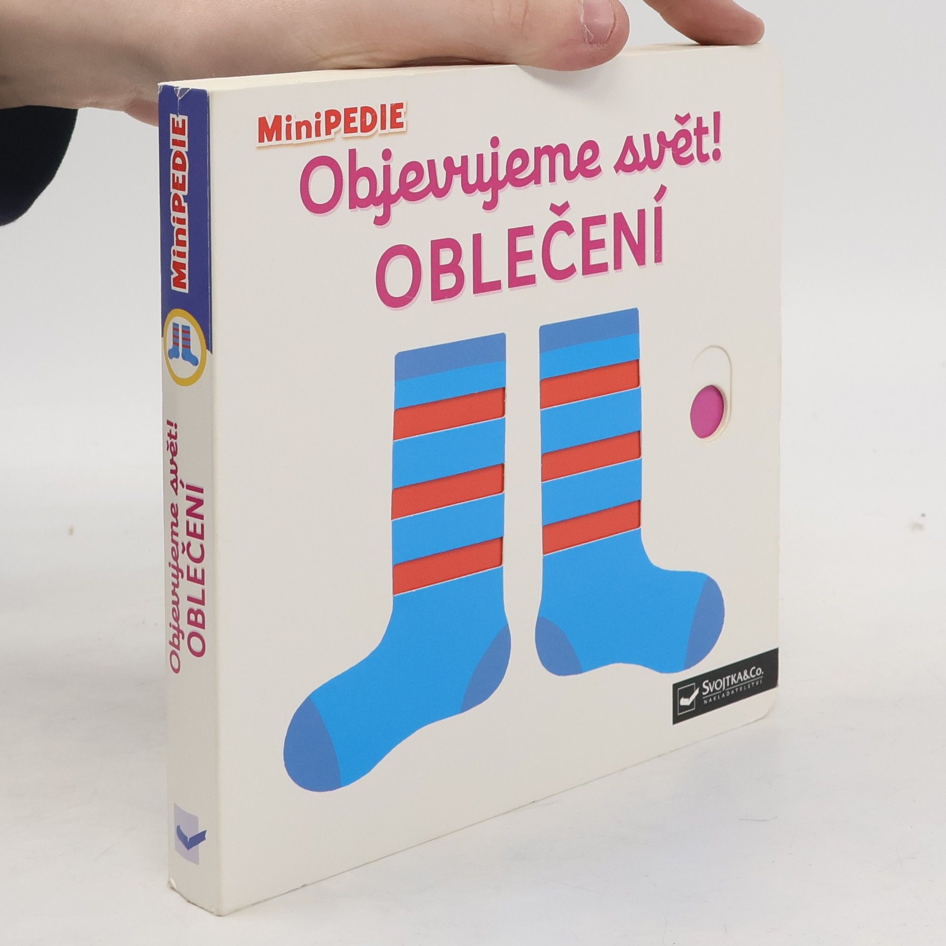 Nathalie Choux Objevujeme svět! Oblečení