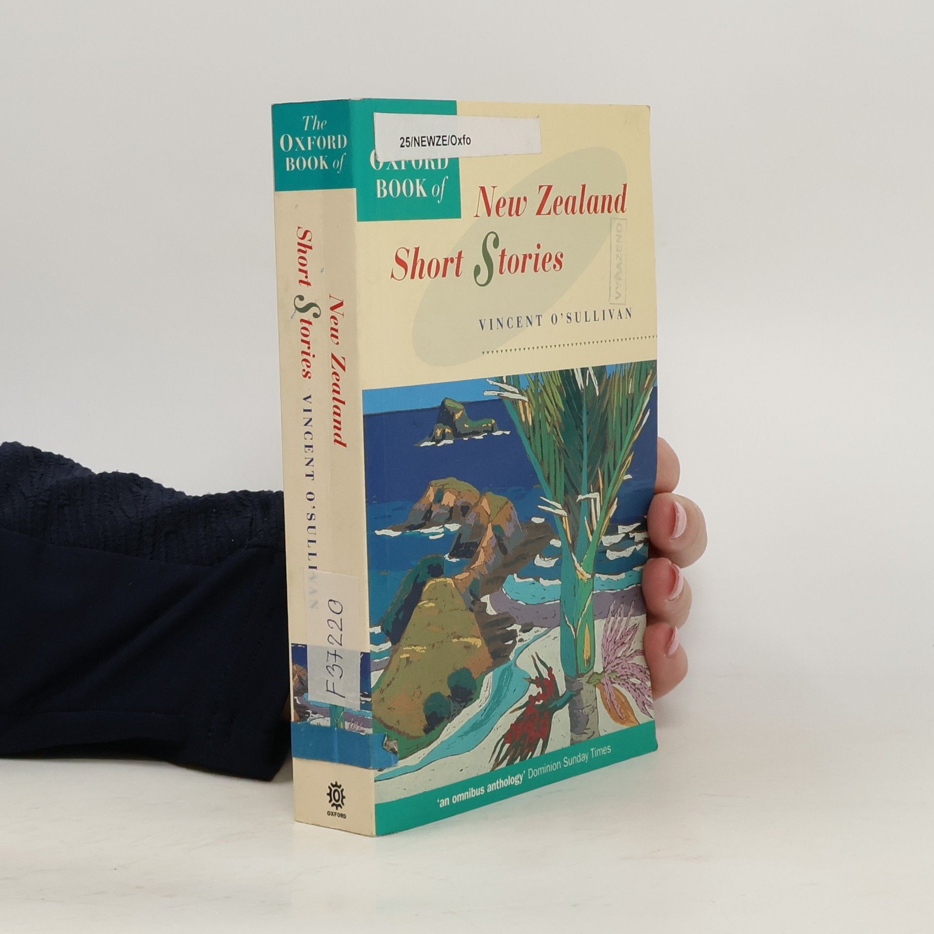 The Oxford Book of New Zealand Short Stories