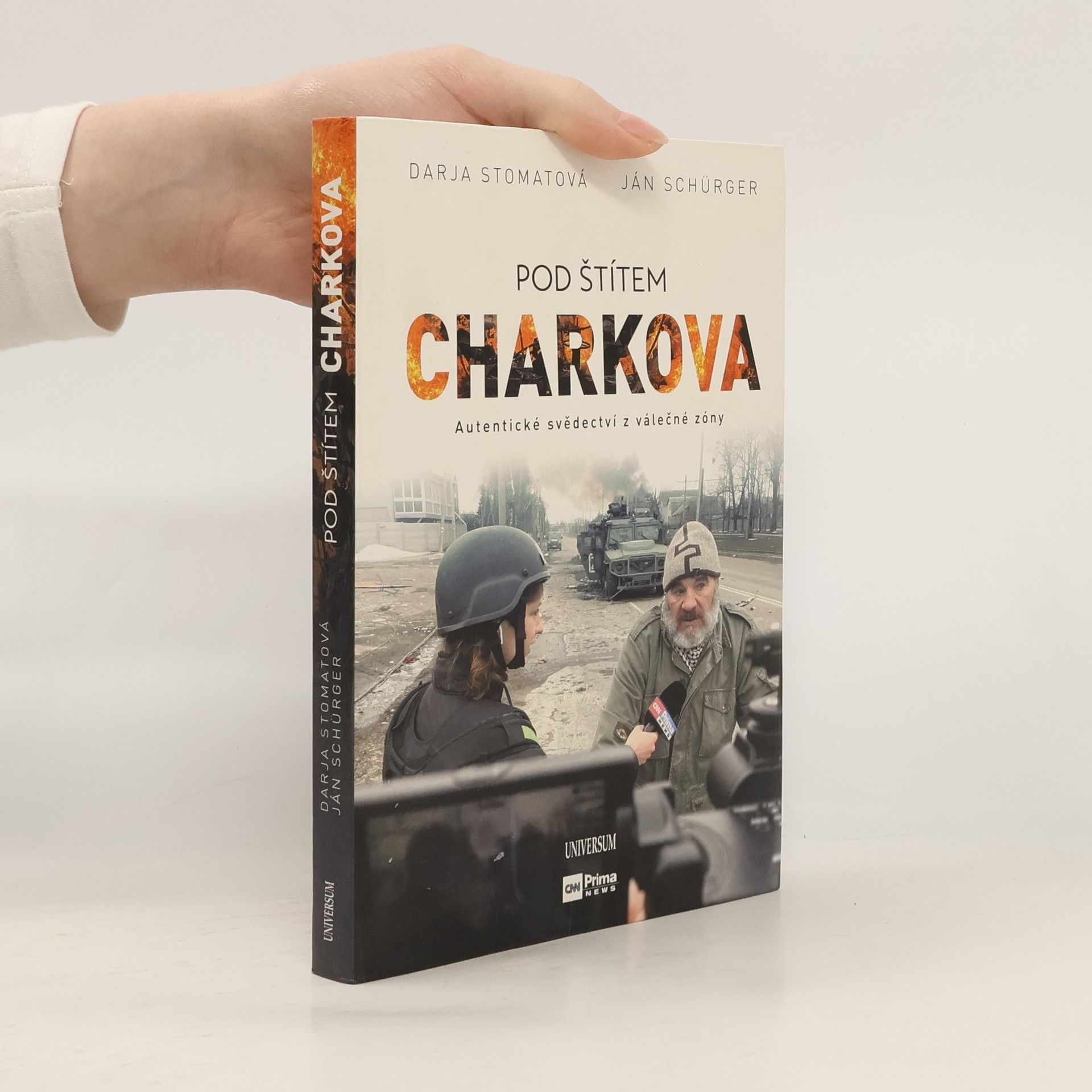 Darja Stomatová Pod štítem Charkova