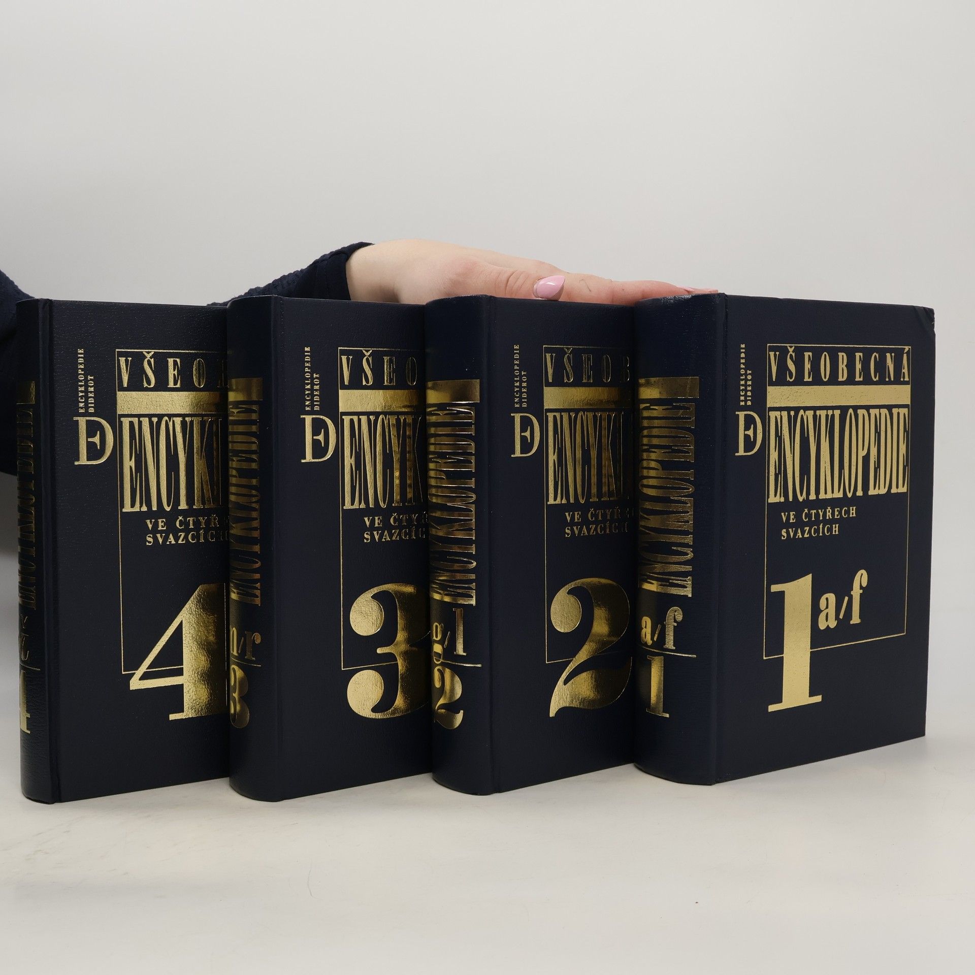 Autorenkollektiv Všeobecná encyklopedie 1-4