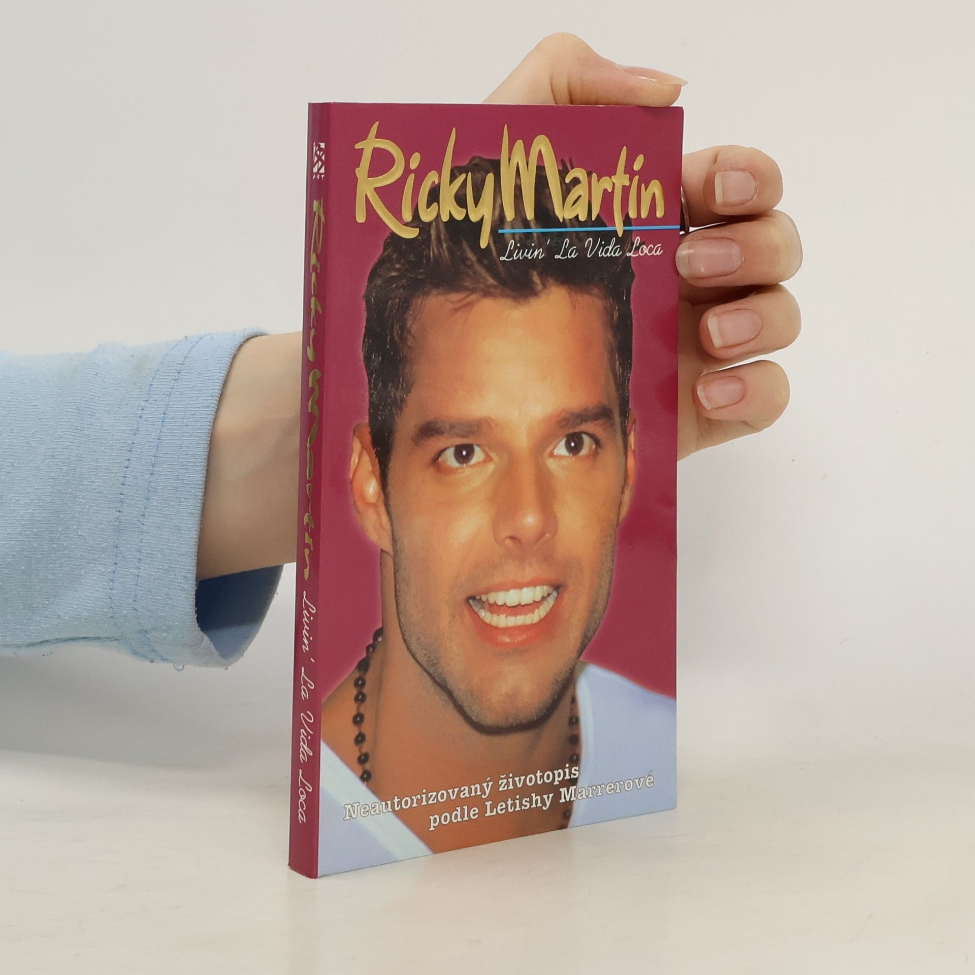 Letisha Marrer Ricky Martin