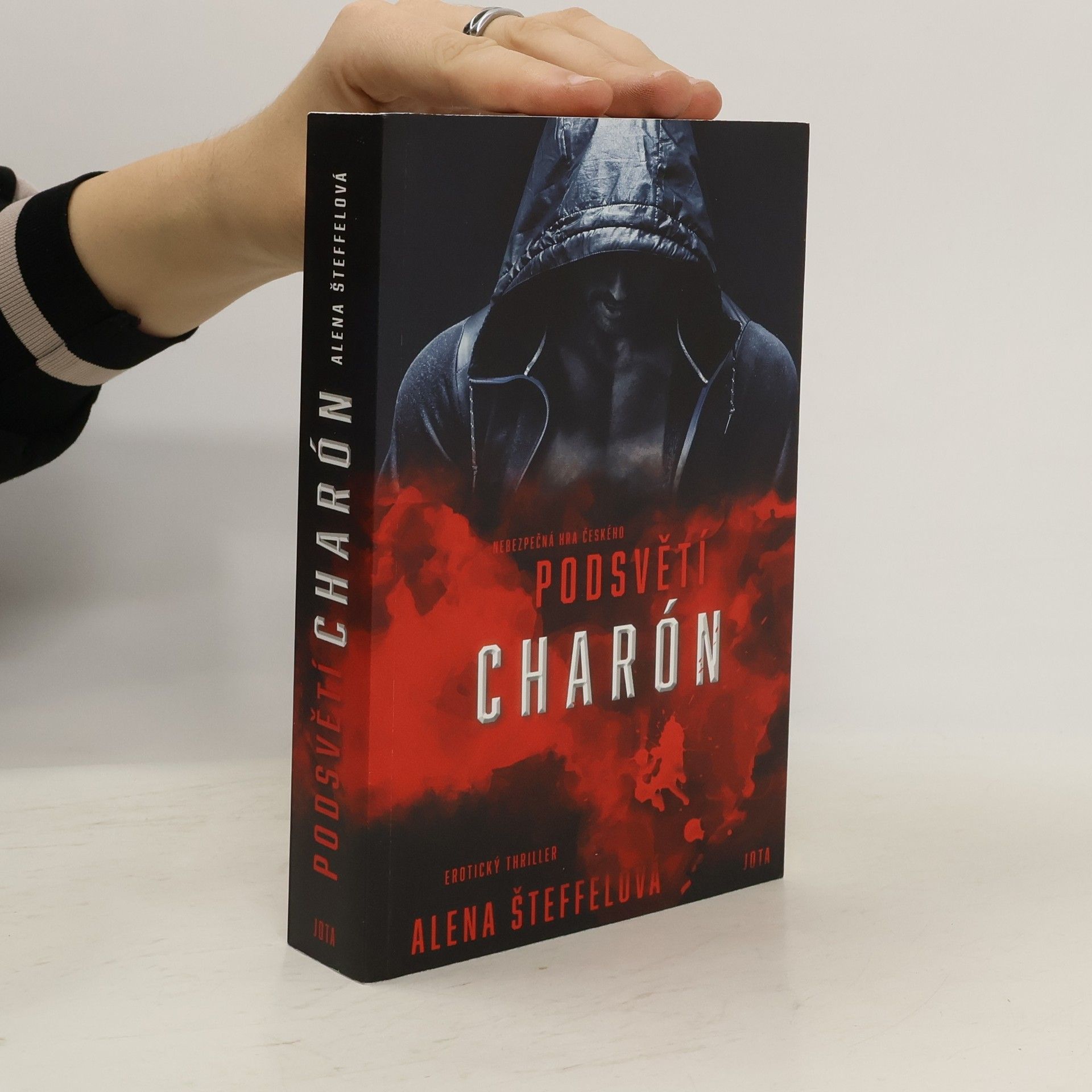 Alena Šteffelová Charón