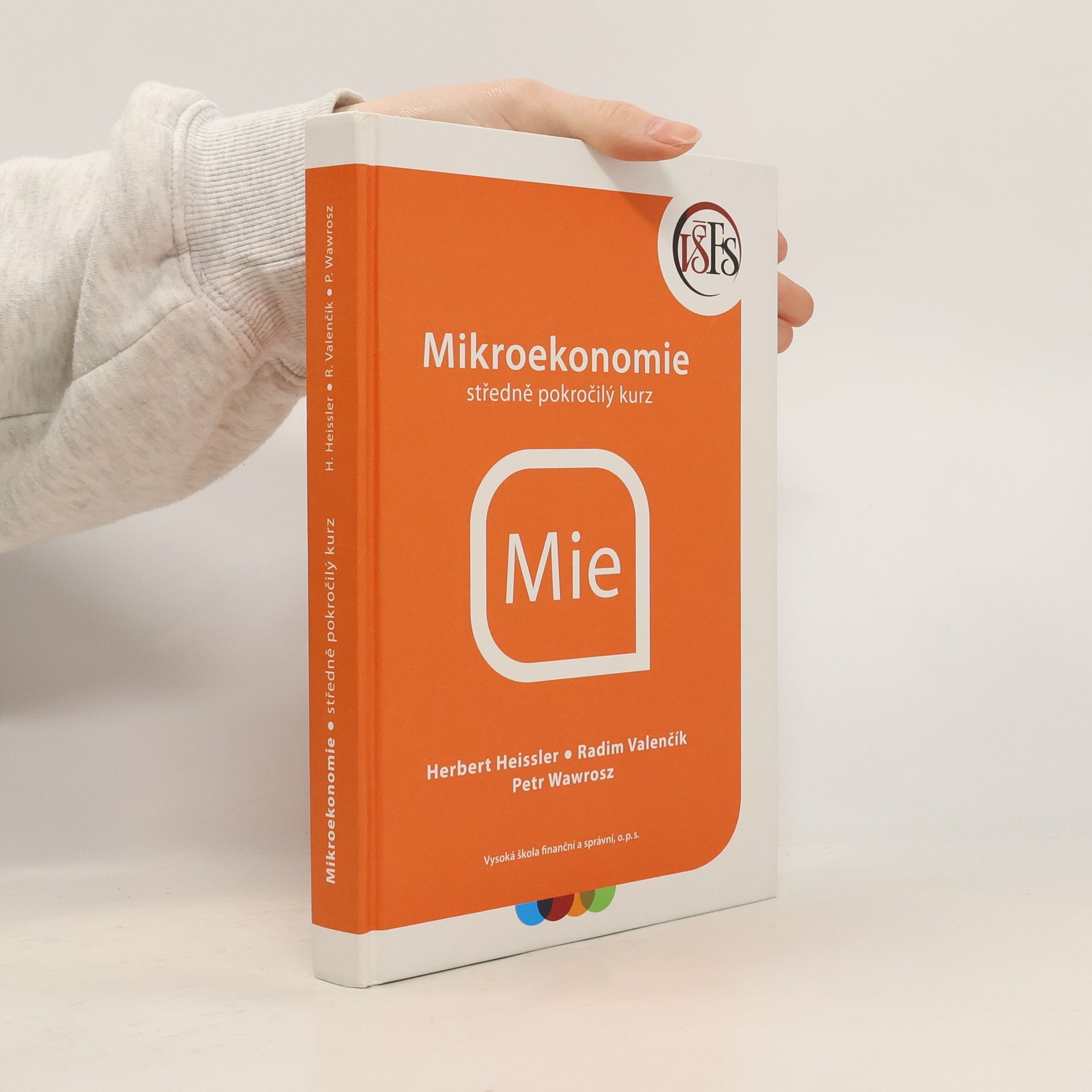 Mikroekonomie. Středně pokročilý kurz